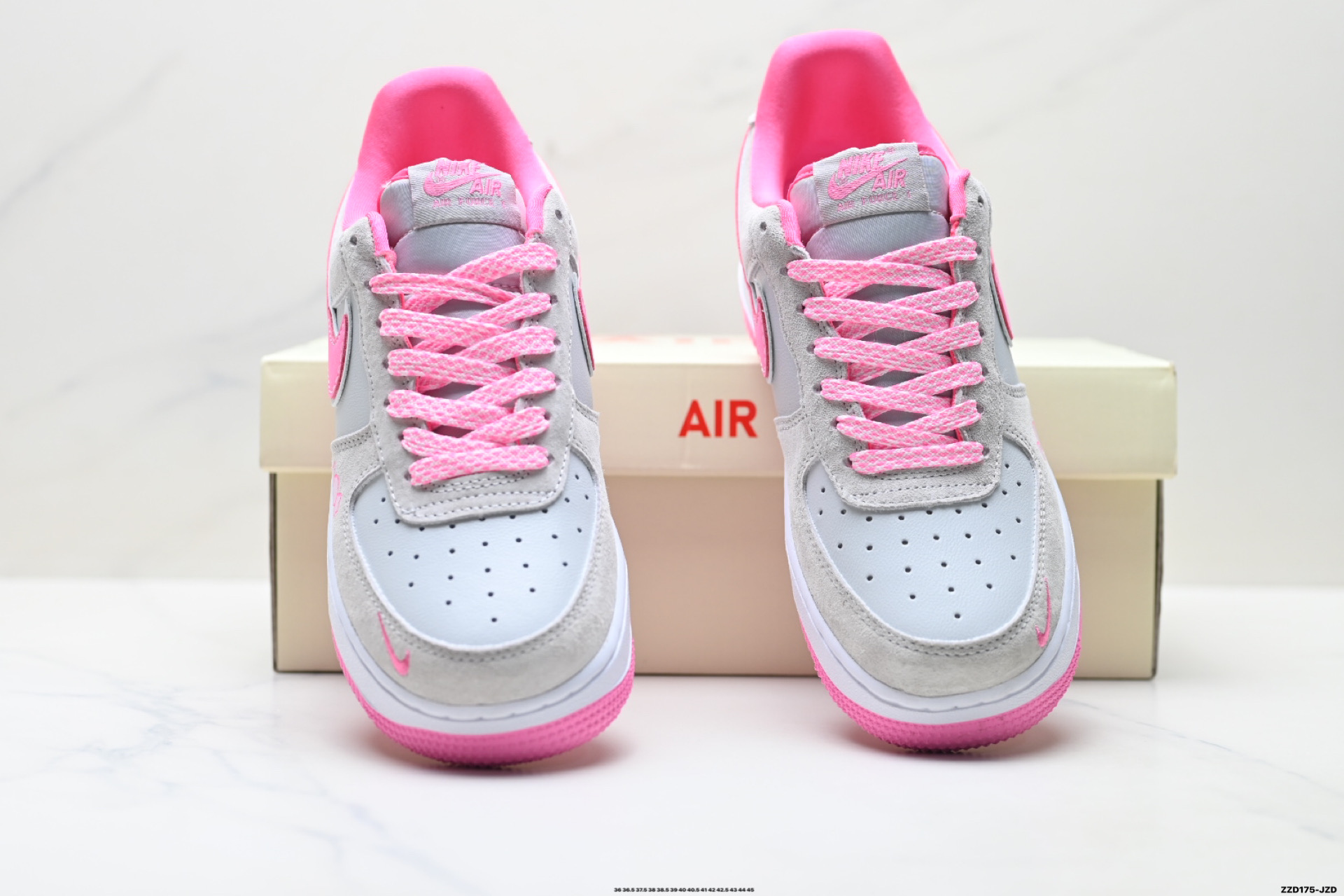NIKE AIR FORCE 1‘07 SS1979-008