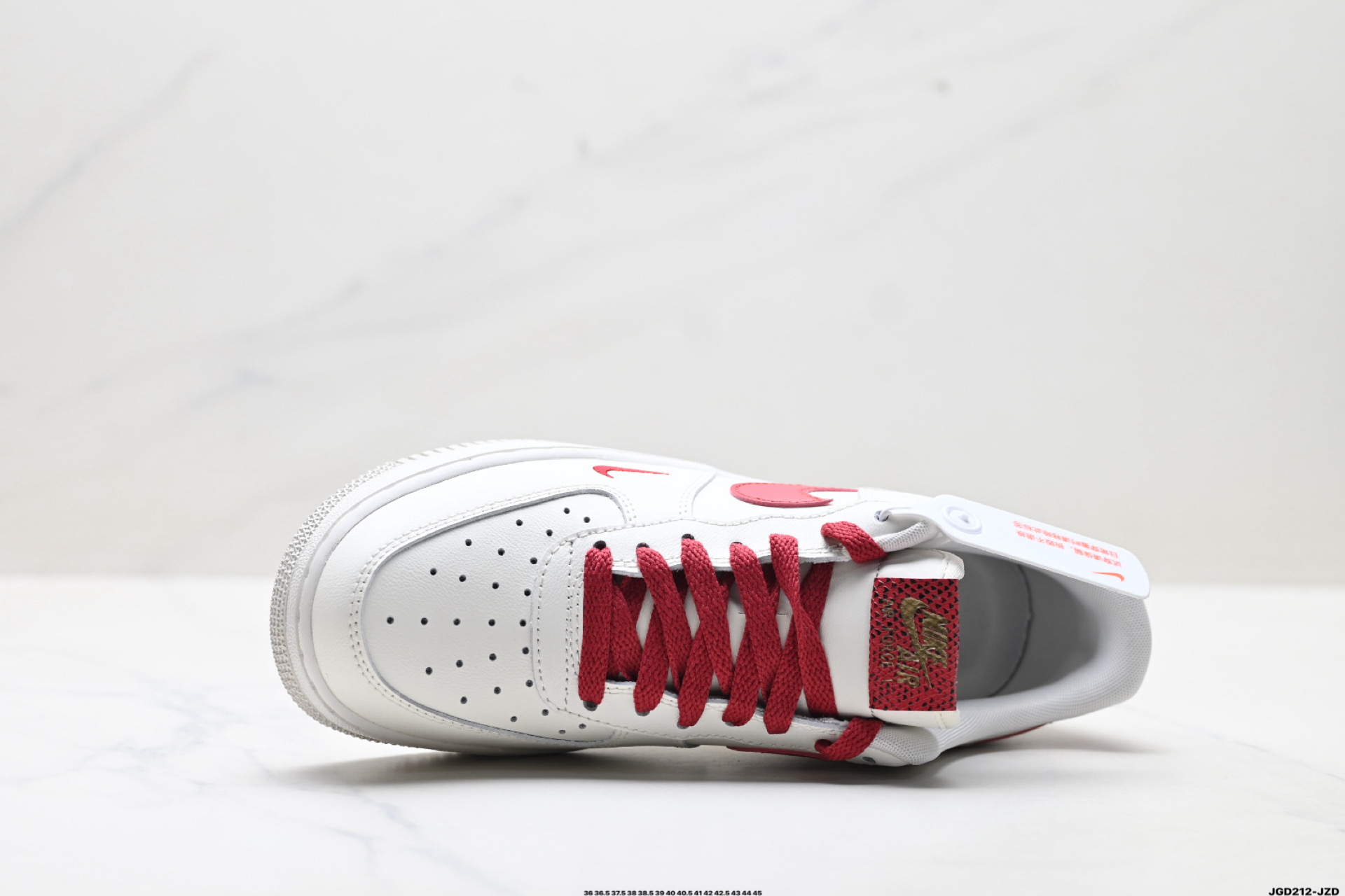 NIKE AIR FORCE 1‘07 HV5979-130