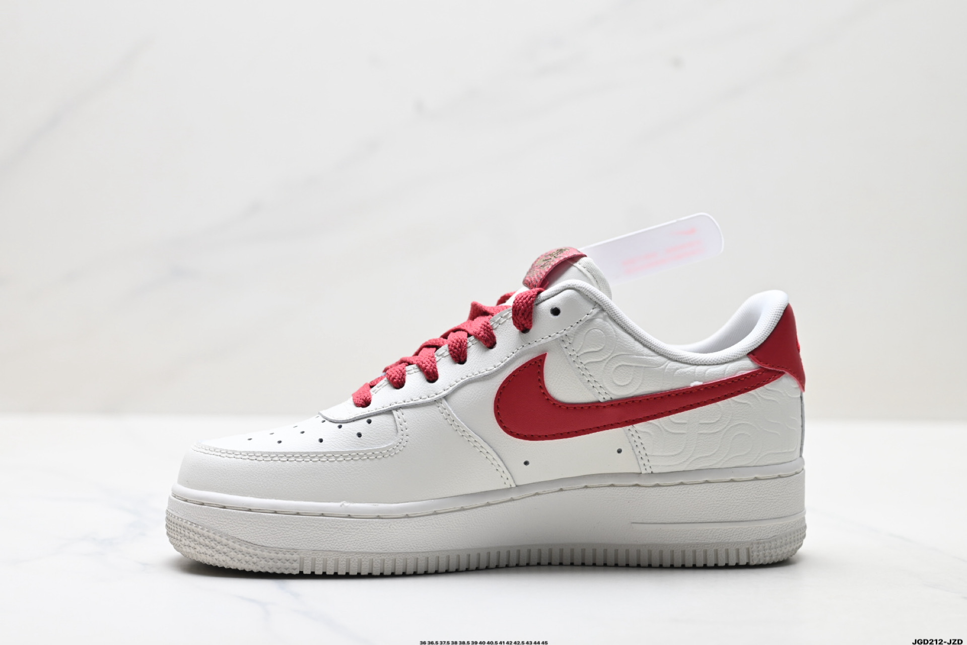 NIKE AIR FORCE 1‘07 HV5979-130