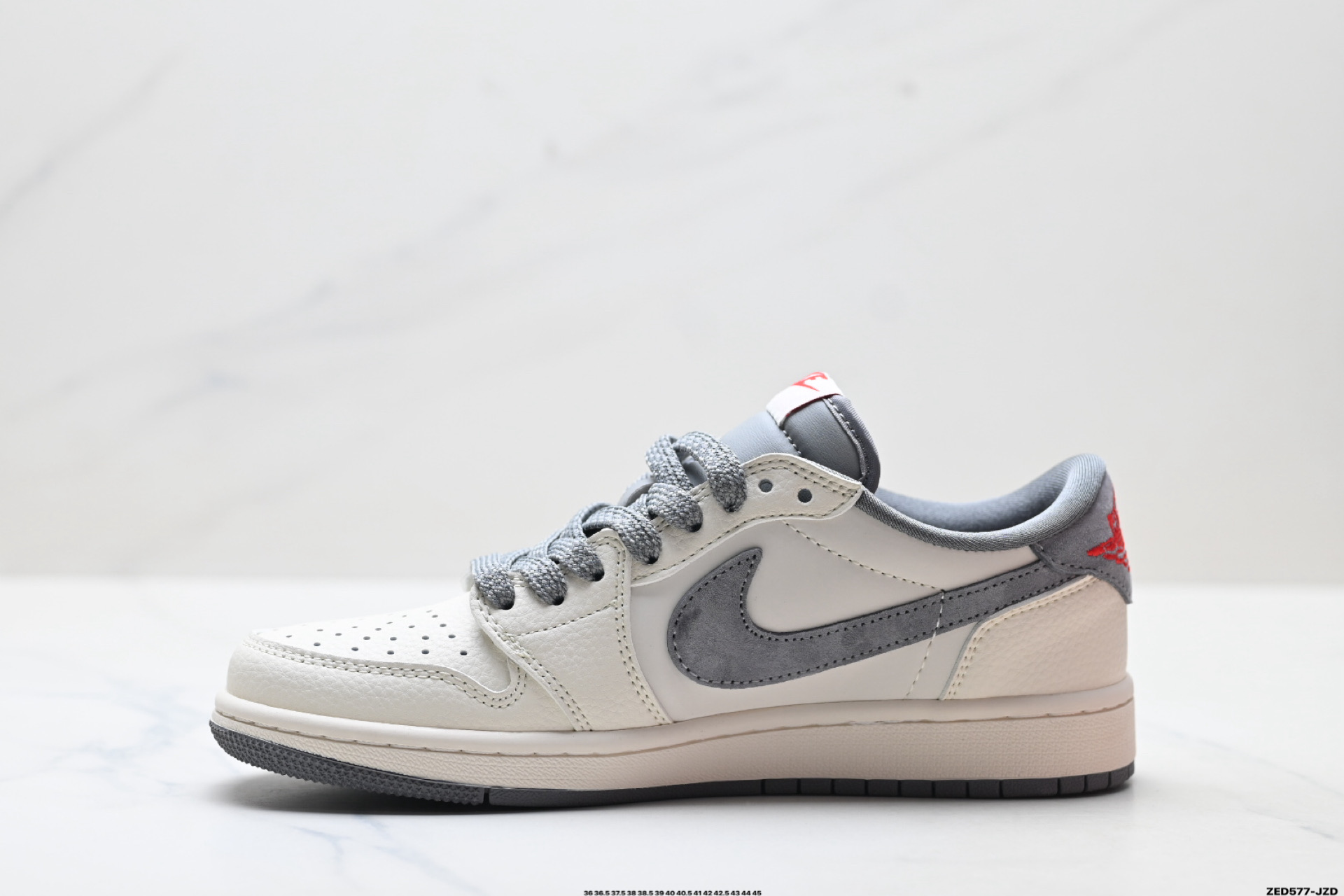 Nike Air Jordan 1 x Travis Scott AJ1倒勾 乔一倒钩 ‘DIY’定制 耐克 低帮文化篮球鞋 XT6998-116
