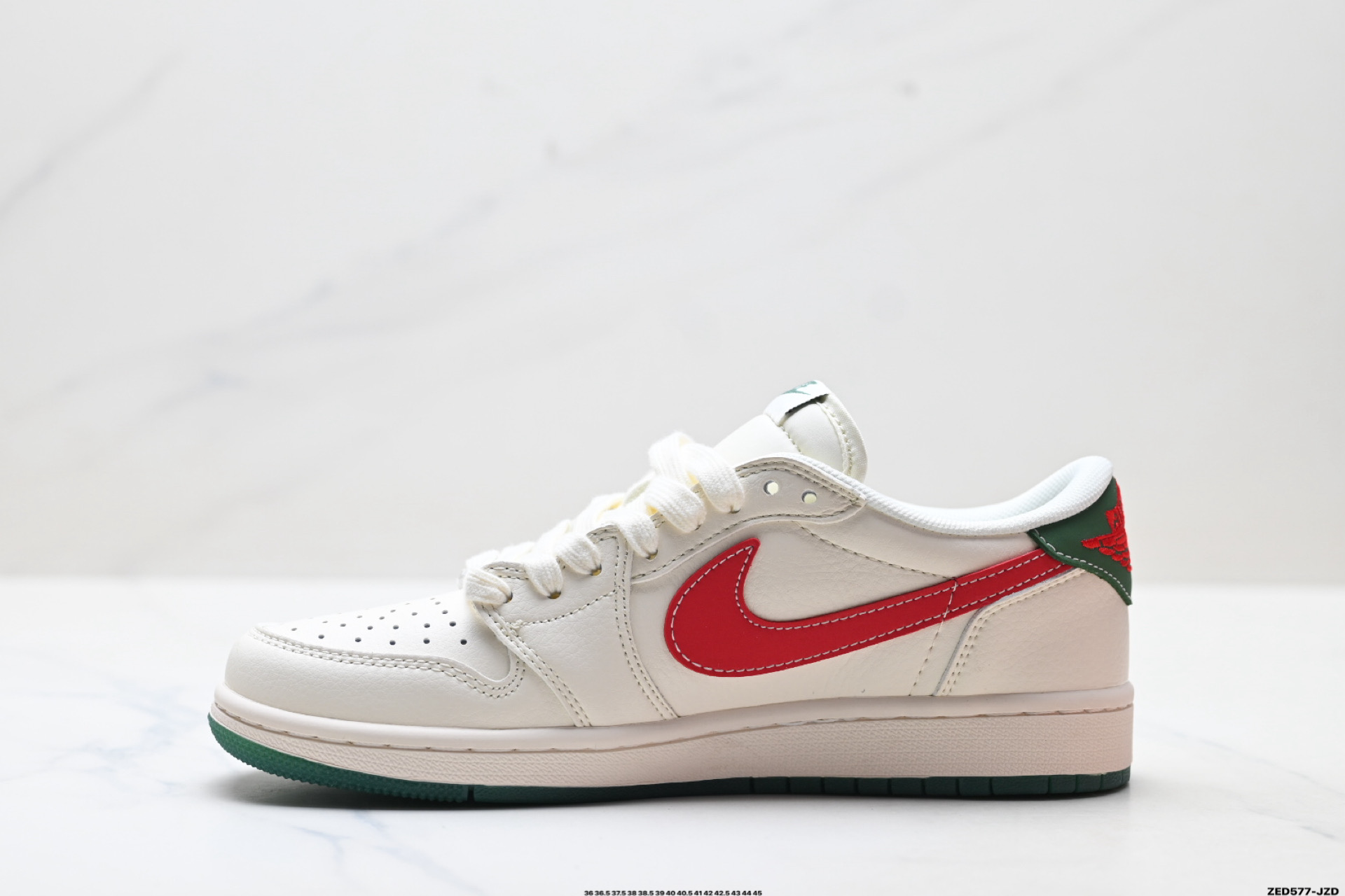 Nike Air Jordan 1 x Travis Scott AJ1倒勾 乔一倒钩 ‘DIY’定制 耐克 低帮文化篮球鞋 SD6868-118