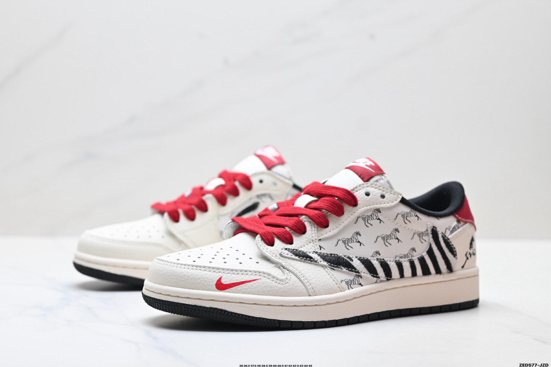 Nike Air Jordan 1 x Travis Scott AJ1倒勾 乔一倒钩 ‘DIY’定制 耐克 低帮文化篮球鞋 XT6998-113