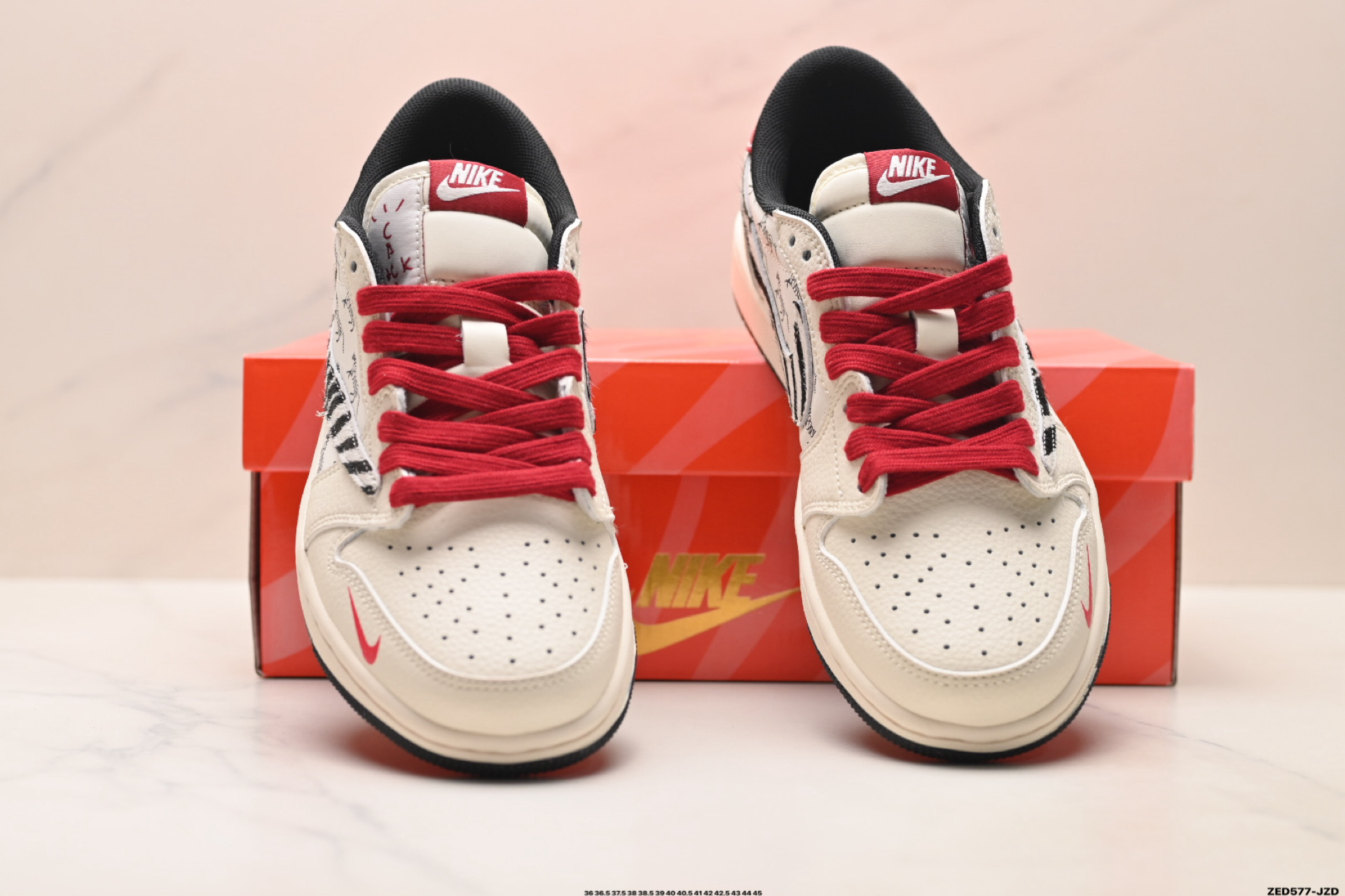 Nike Air Jordan 1 x Travis Scott AJ1倒勾 乔一倒钩 ‘DIY’定制 耐克 低帮文化篮球鞋 XT6998-113