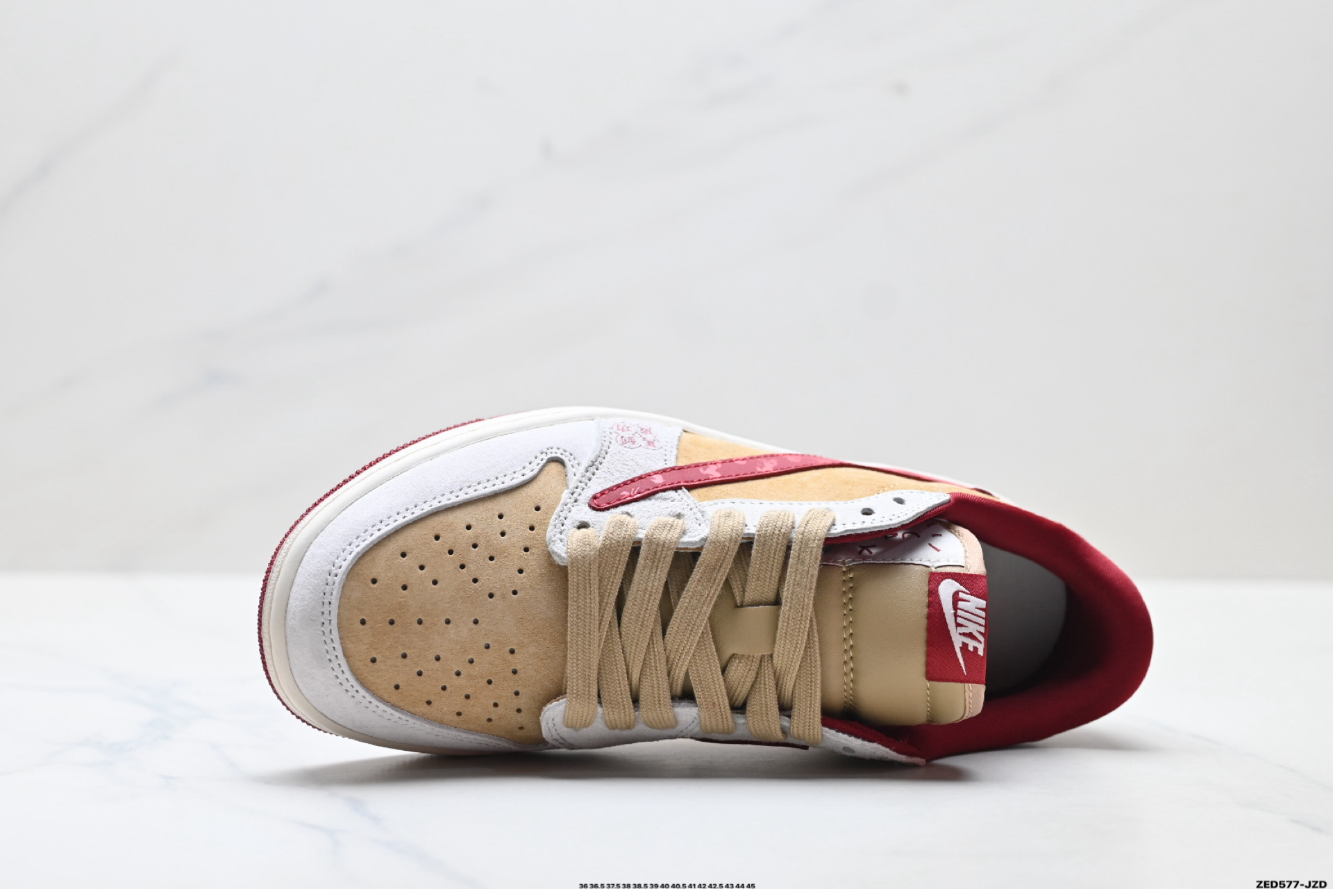 Nike Air Jordan 1 x Travis Scott AJ1倒勾 乔一倒钩 ‘DIY’定制 耐克 低帮文化篮球鞋 LX1988-807