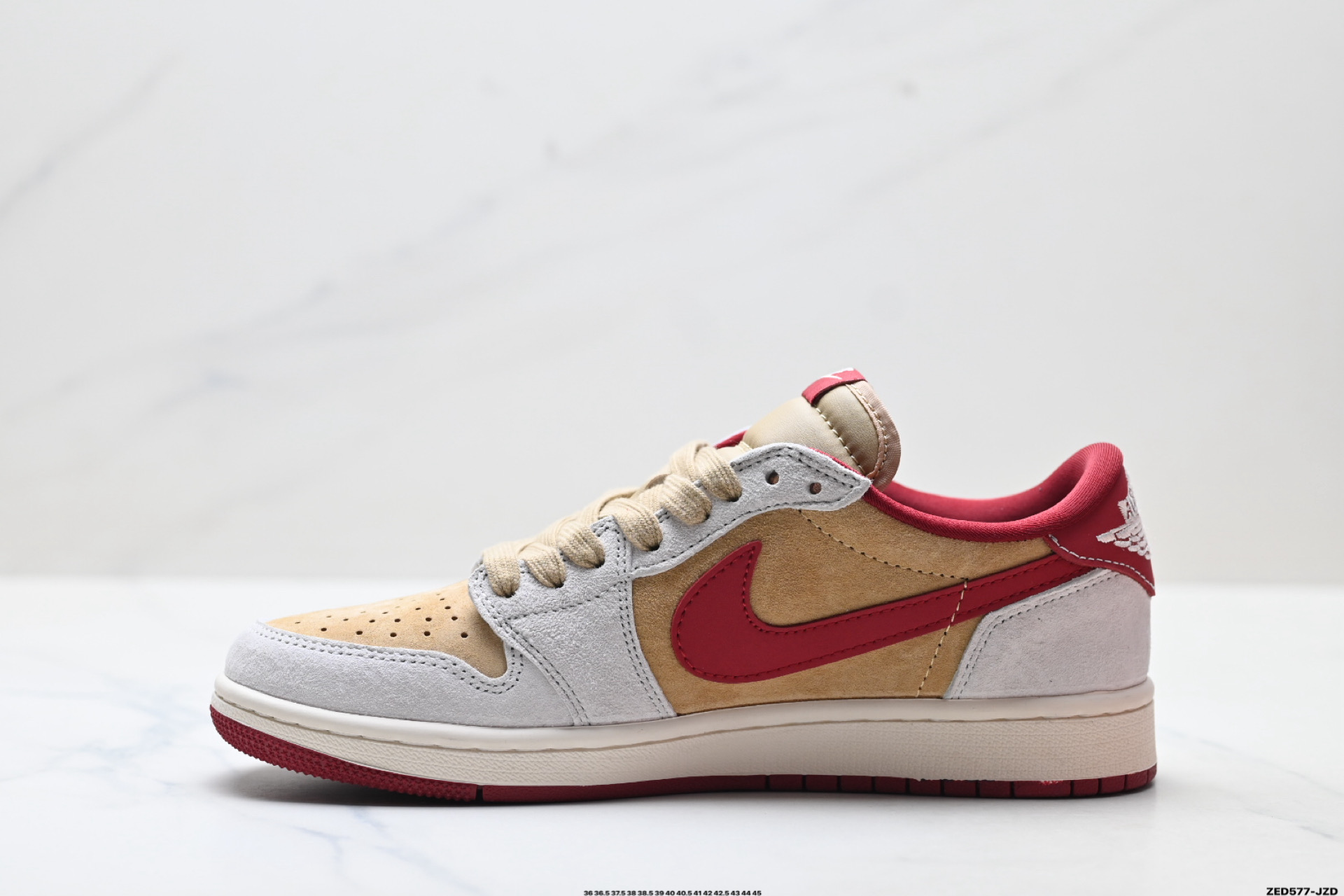 Nike Air Jordan 1 x Travis Scott AJ1倒勾 乔一倒钩 ‘DIY’定制 耐克 低帮文化篮球鞋 LX1988-807