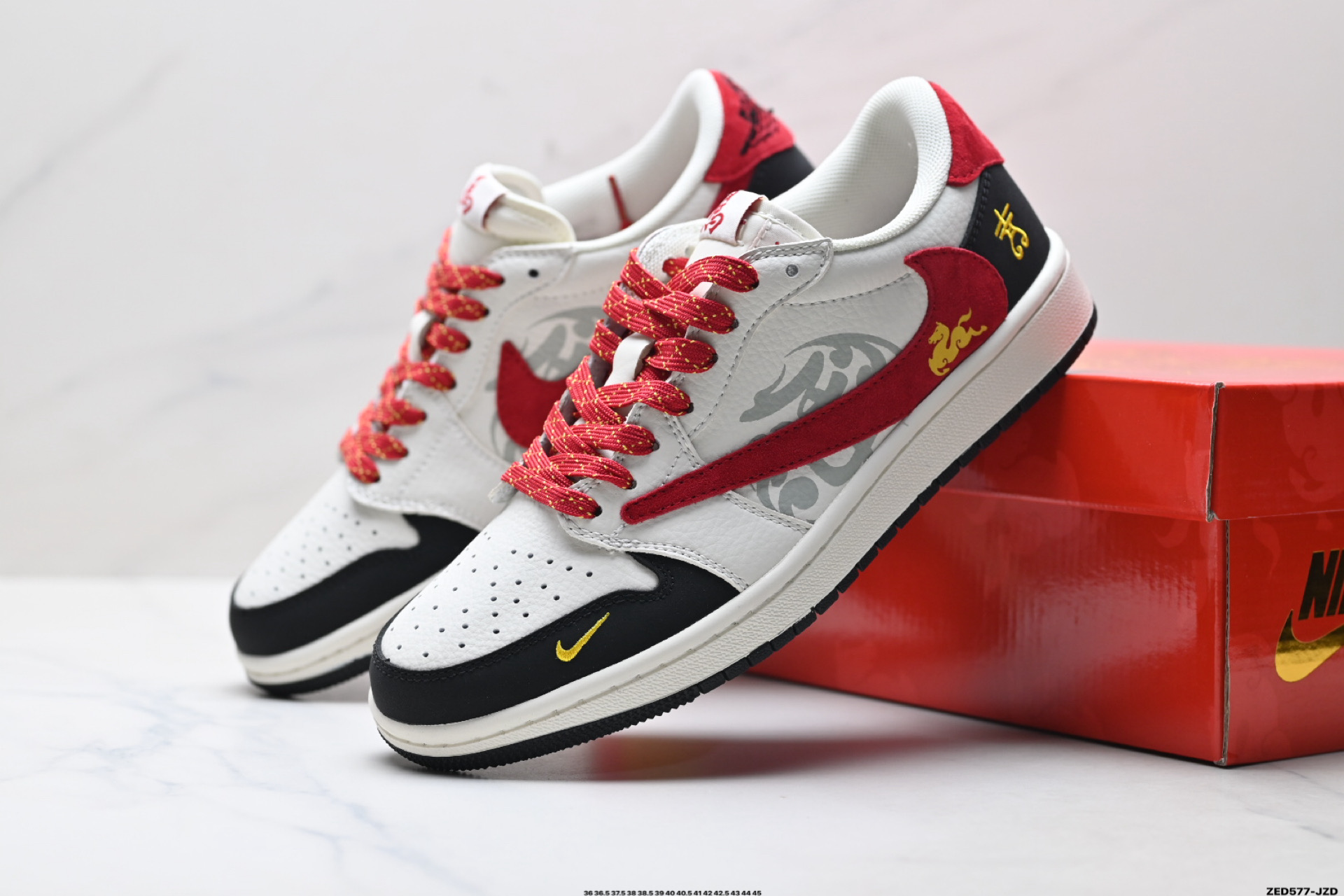 Nike Air Jordan 1 x Travis Scott AJ1倒勾 乔一倒钩 ‘DIY’定制 耐克 低帮文化篮球鞋 DF61-9001