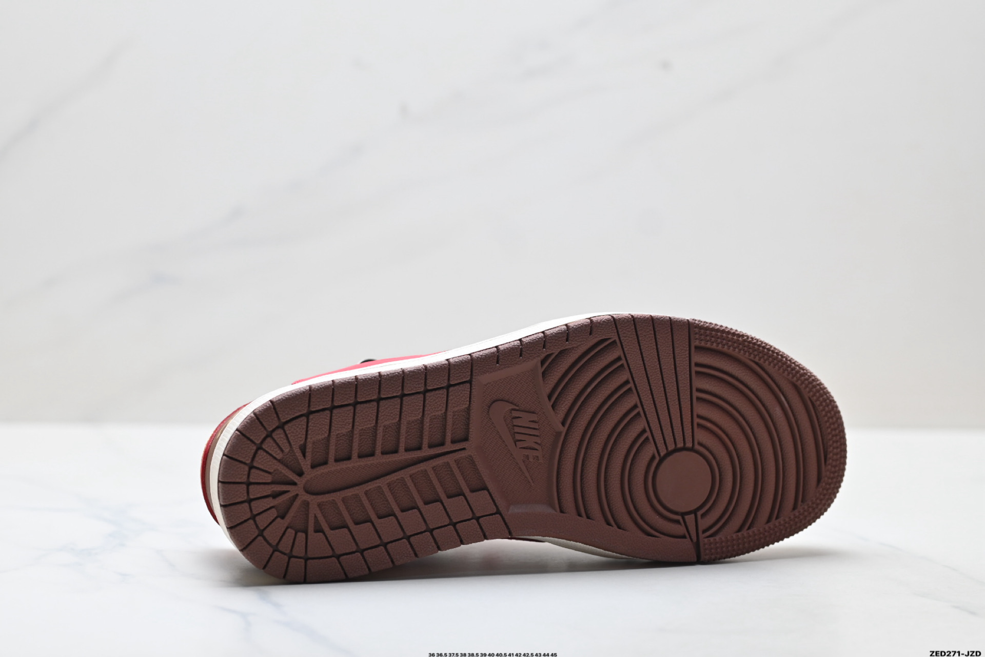 Nike Air Jordan 1 x Travis Scott AJ1倒勾 乔一倒钩 ‘DIY’定制 耐克 低帮文化篮球鞋 FC1688-248
