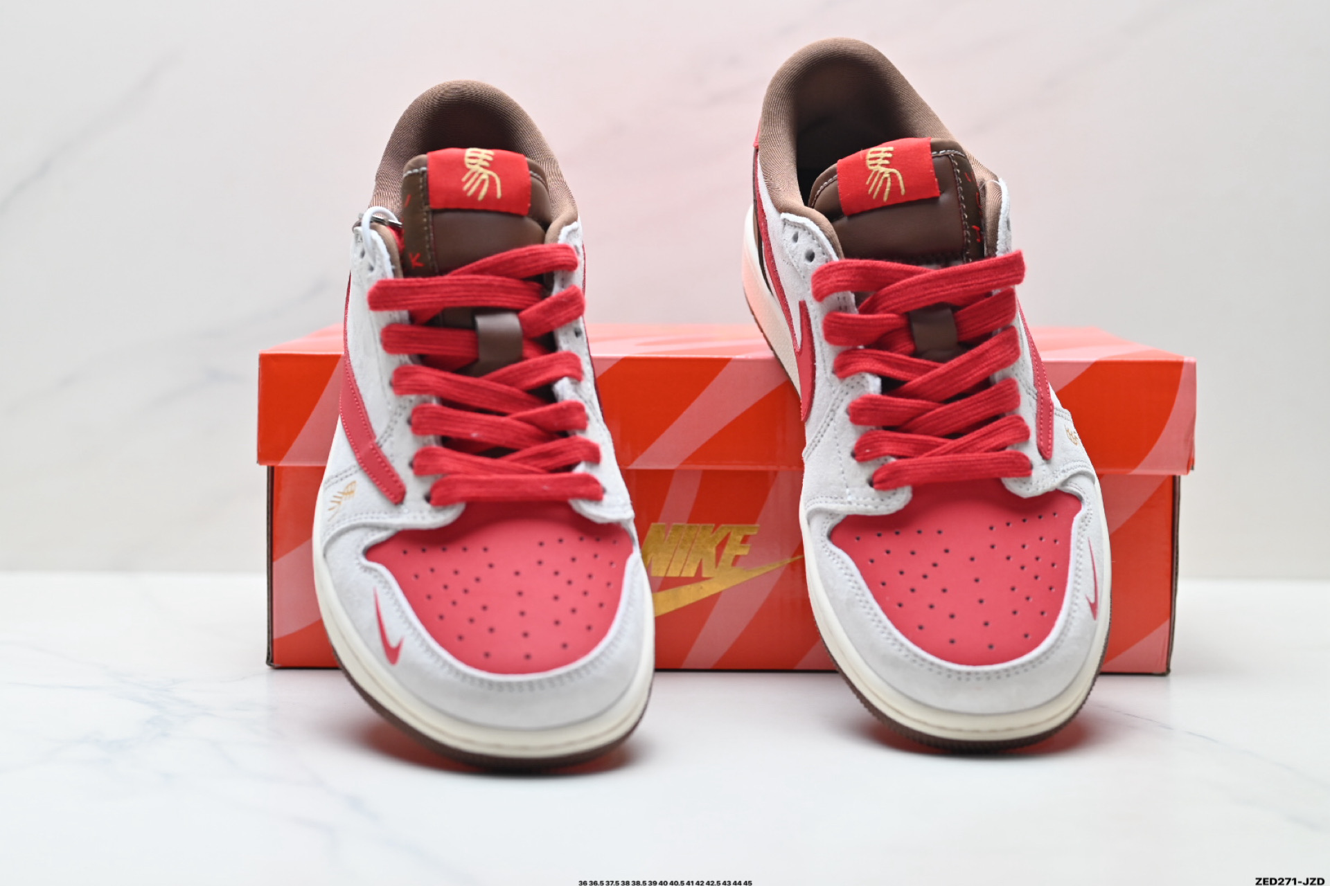 Nike Air Jordan 1 x Travis Scott AJ1倒勾 乔一倒钩 ‘DIY’定制 耐克 低帮文化篮球鞋 FC1688-248