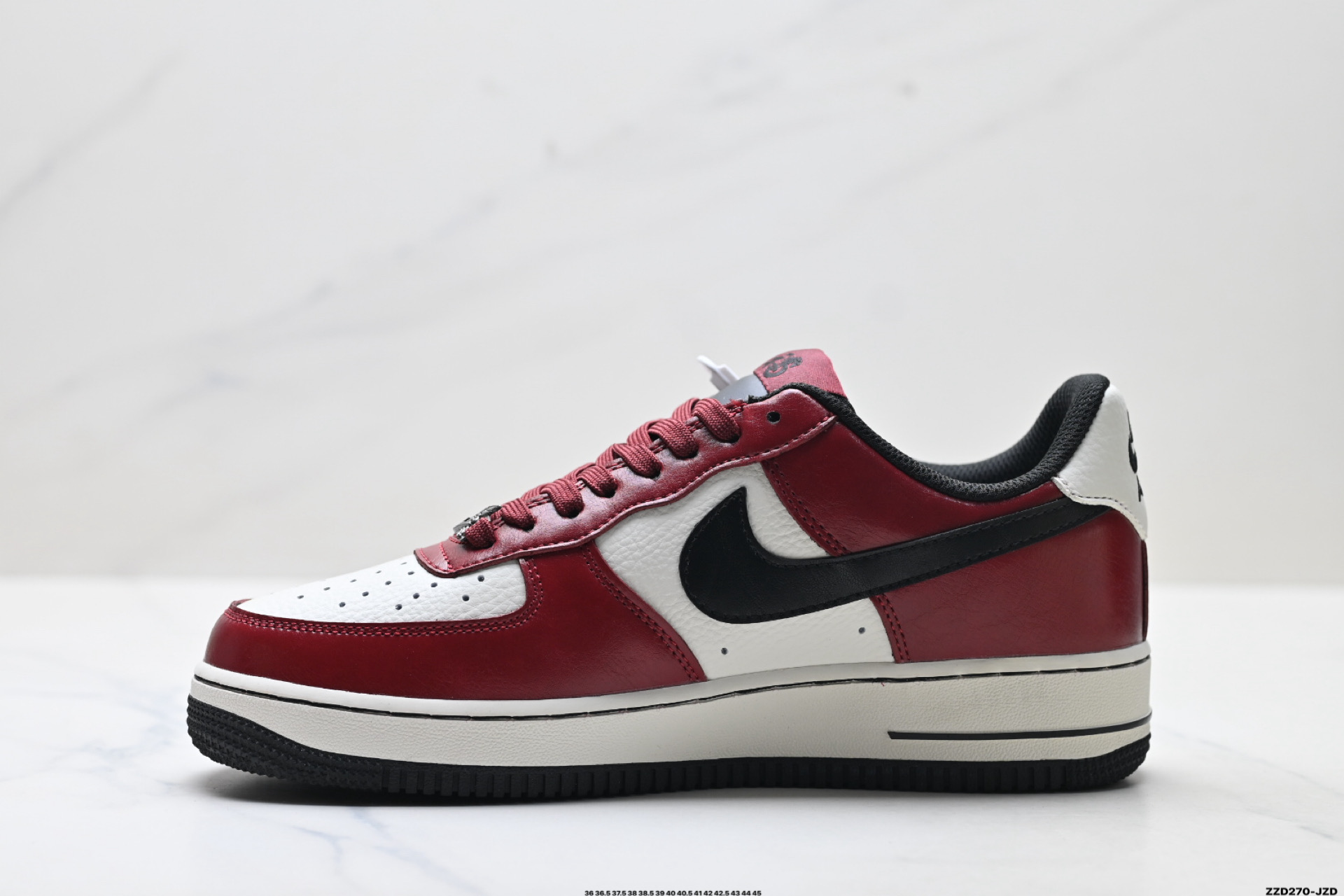 NIKE AIR FORCE 1‘07 LV8 HF3148-102