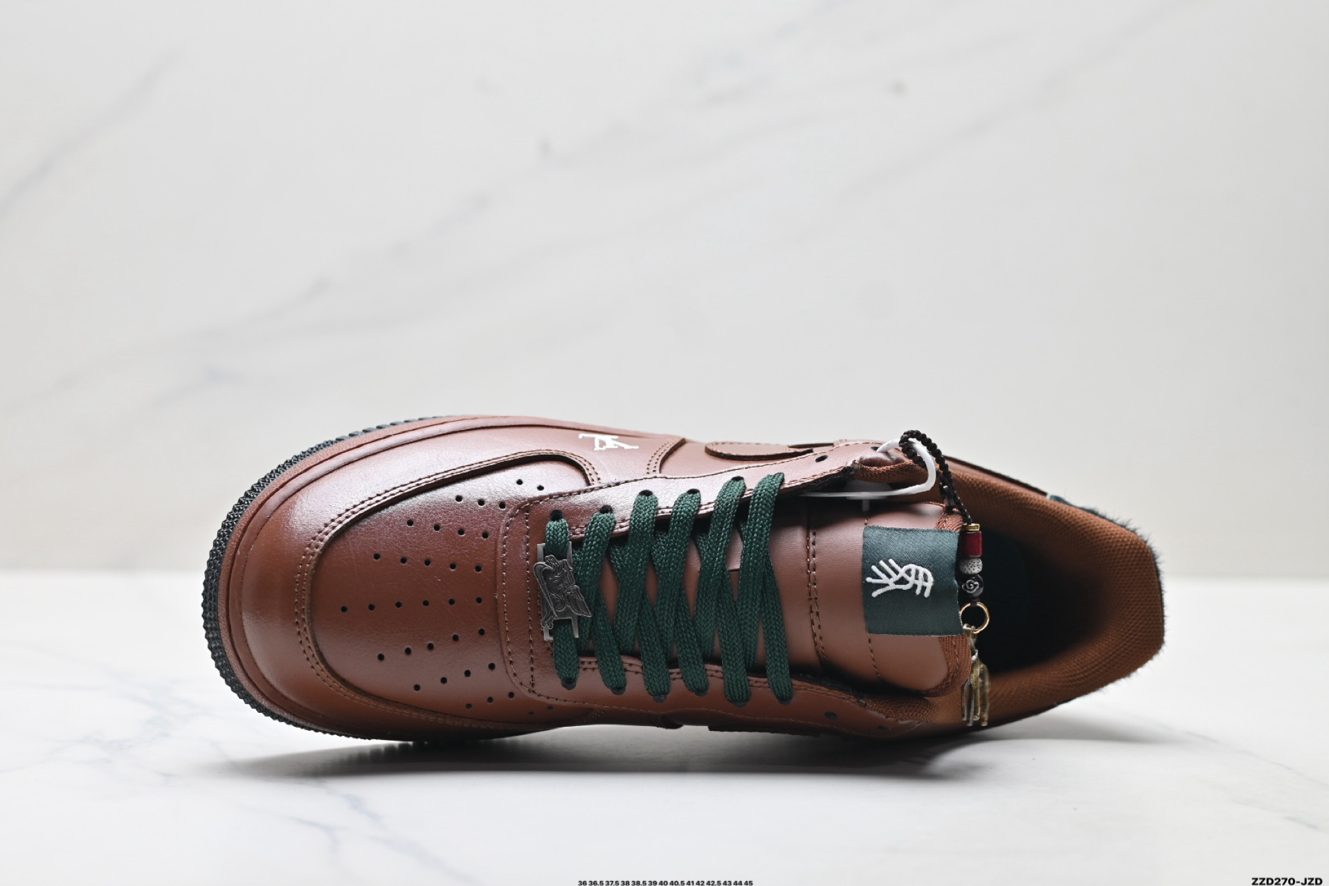 NIKE AIR FORCE 1‘07 LV8 XY9025-003