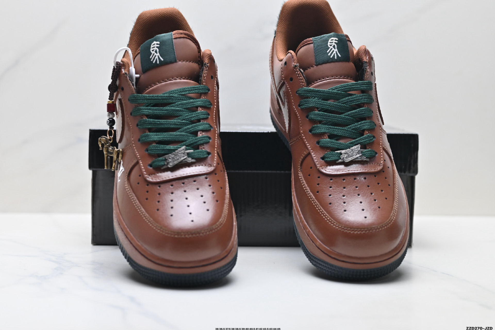 NIKE AIR FORCE 1‘07 LV8 XY9025-003