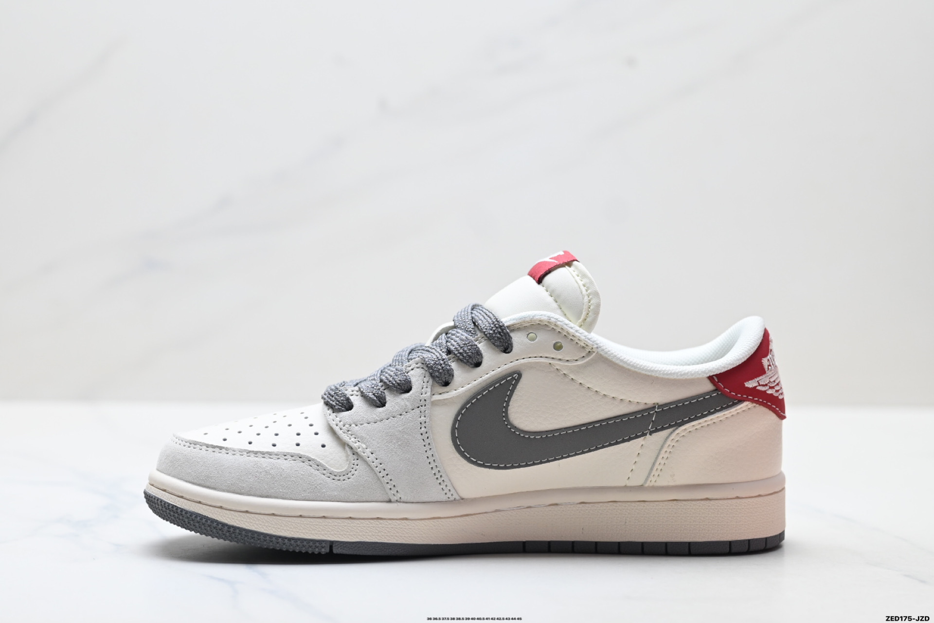 Nike Air Jordan 1 x Travis Scott AJ1倒勾 乔一倒钩 ‘DIY’定制 耐克 低帮文化篮球鞋 JJ2508-101
