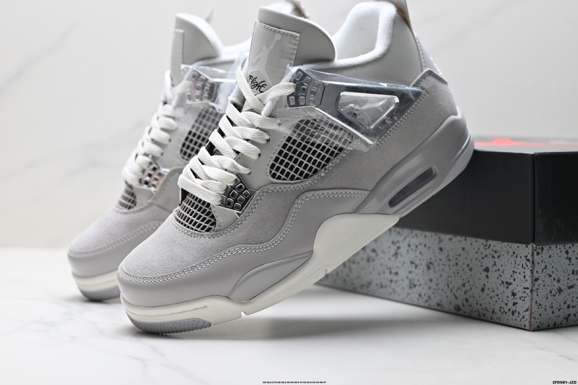 Nike Air Jordan 4 Retro 耐克迈克尔·乔丹AJ4代中帮复古休闲运动文化篮球鞋 AQ9129-001