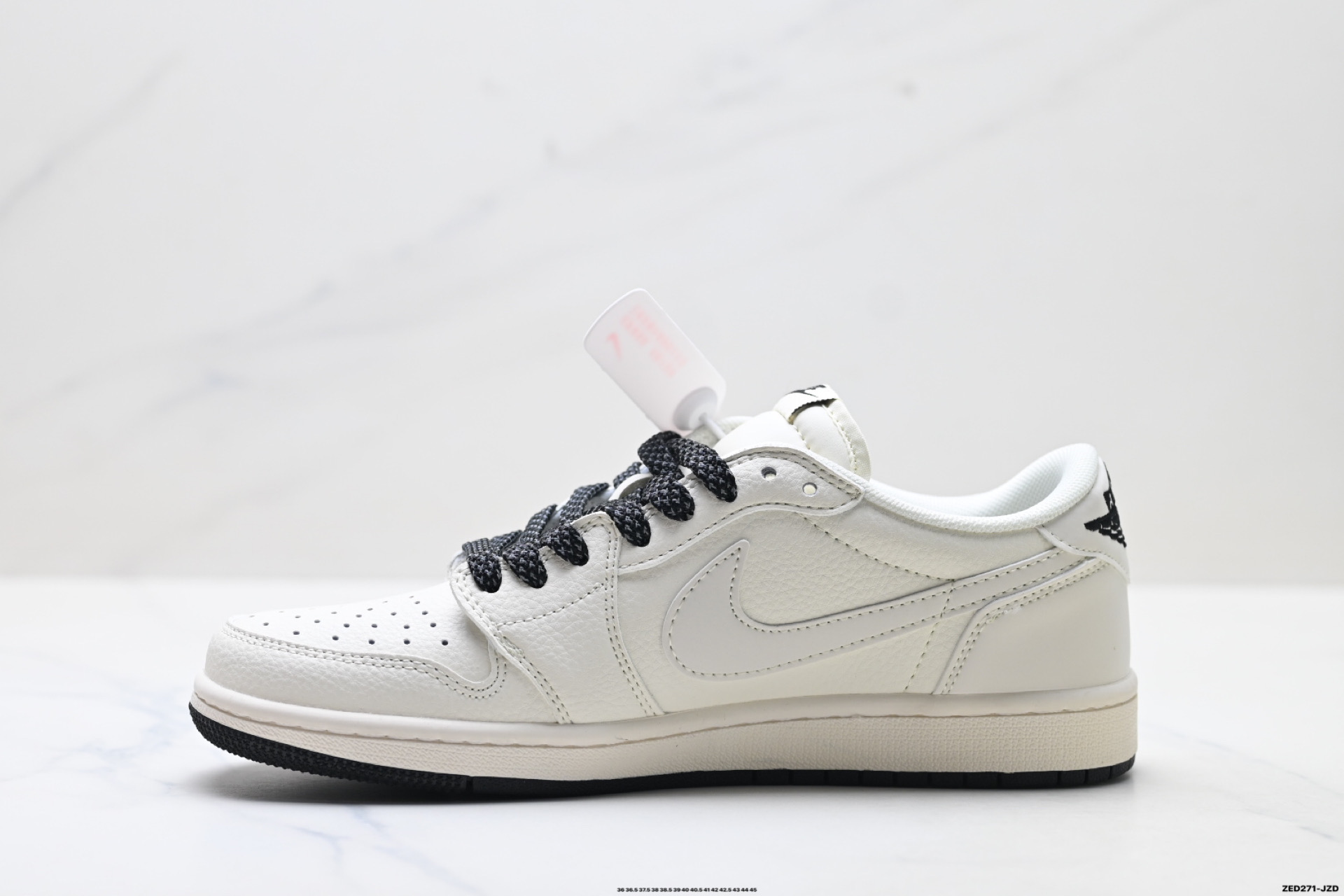 Nike Air Jordan 1 x Travis Scott AJ1倒勾 乔一倒钩 ‘DIY’定制 耐克 低帮文化篮球鞋 HH7518-091