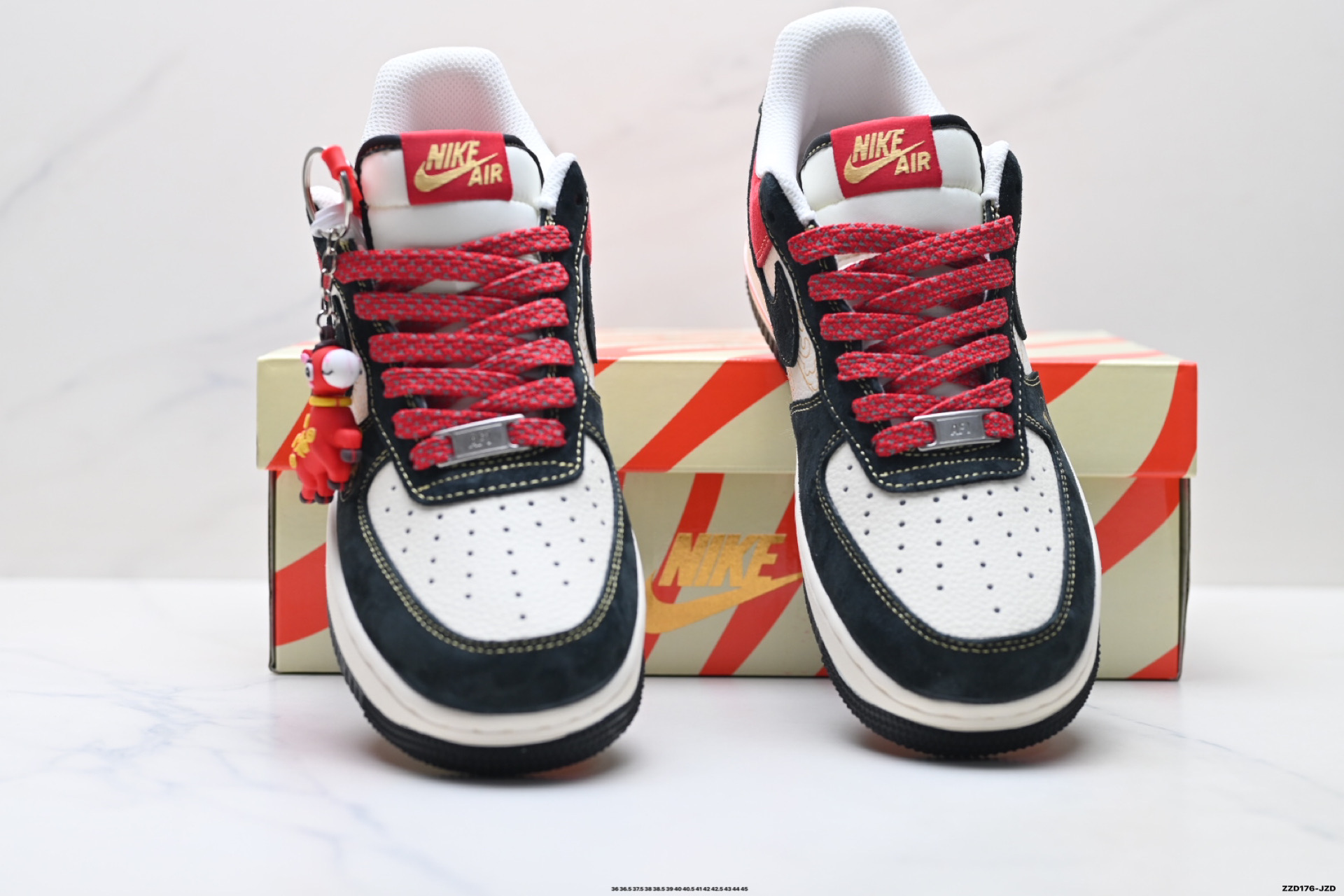 NIKE AIR FORCE 1‘07 LV8 QW5288-117