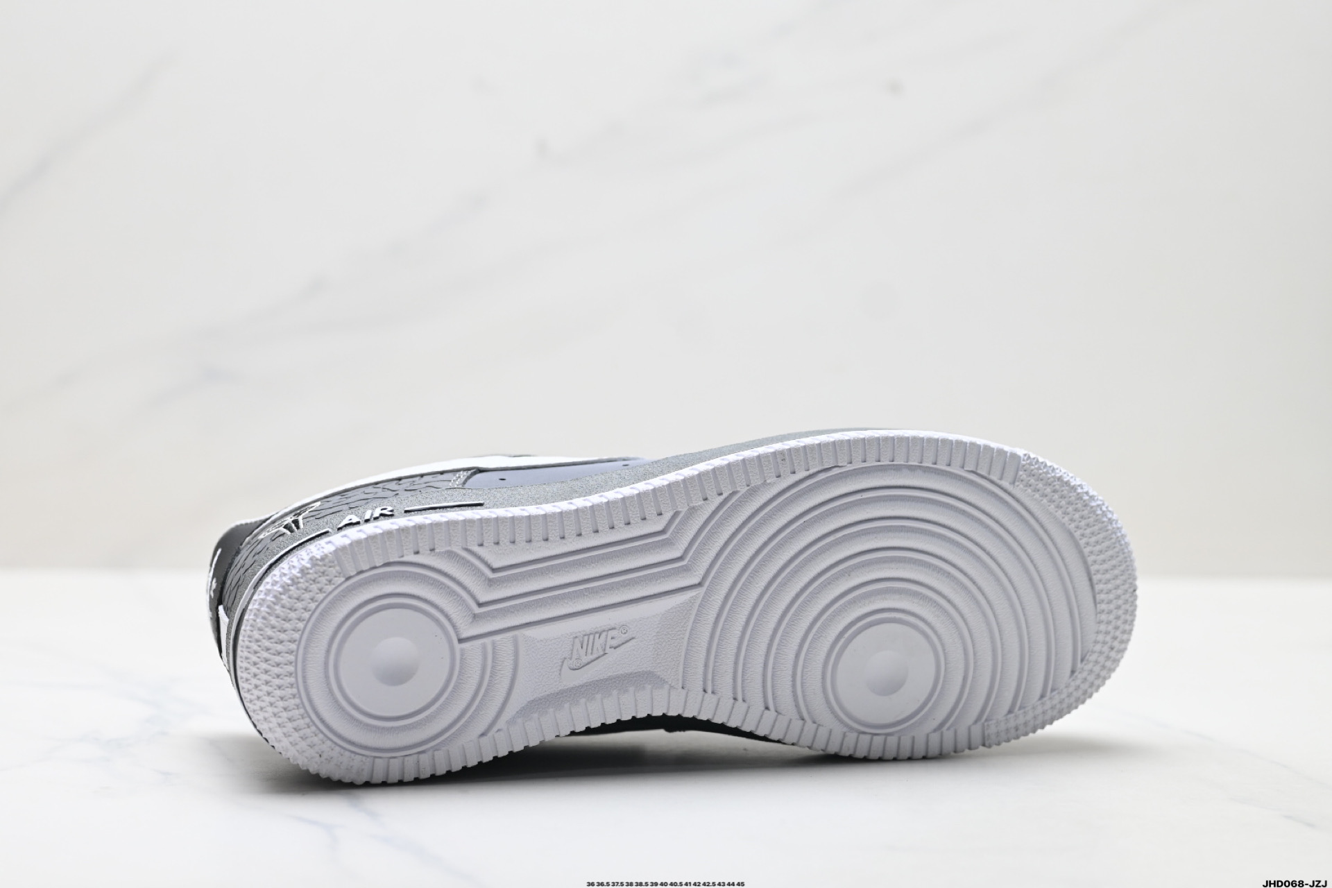 NIKE AIR FORCE 1‘07 FZ1151-101