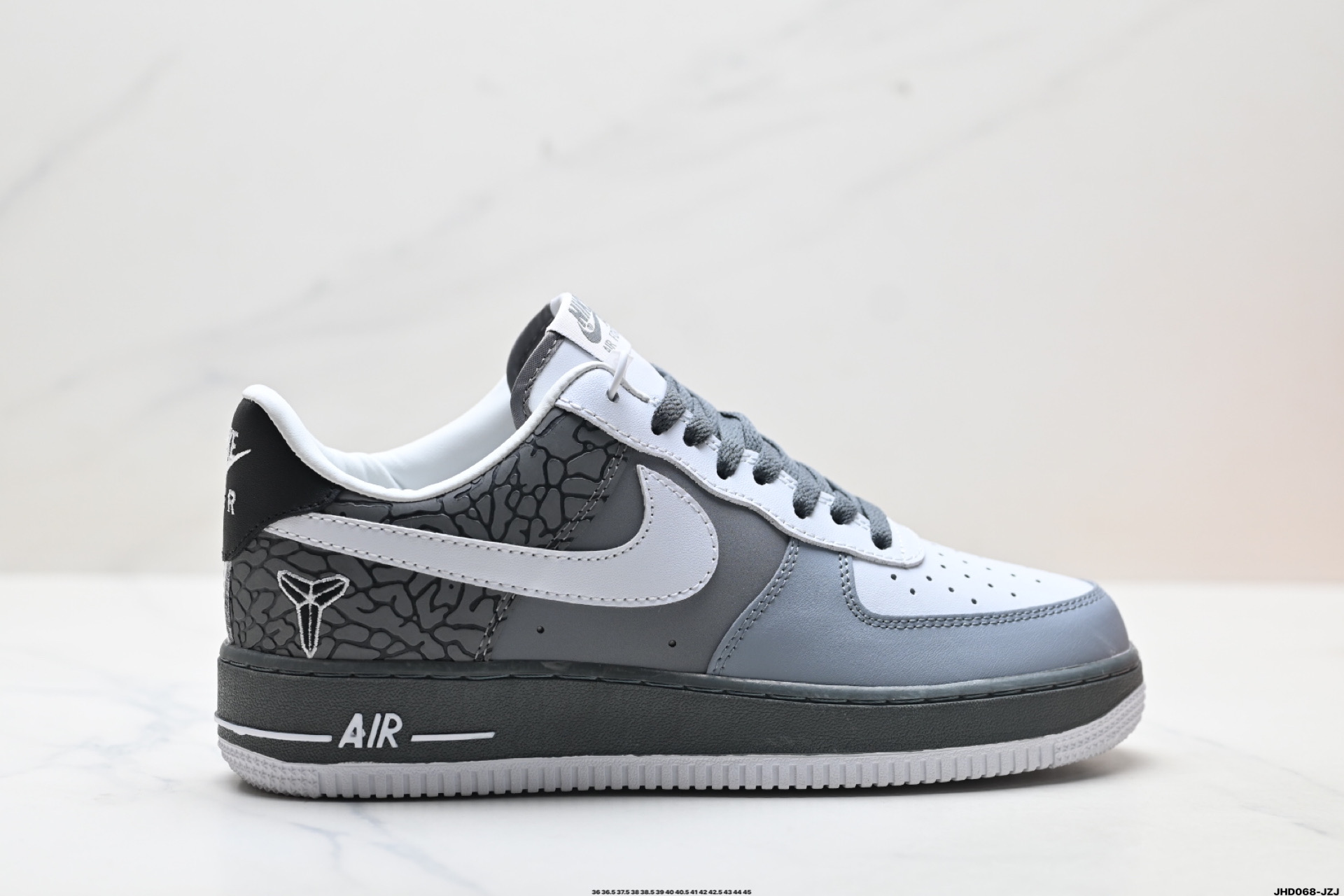 NIKE AIR FORCE 1‘07 FZ1151-101