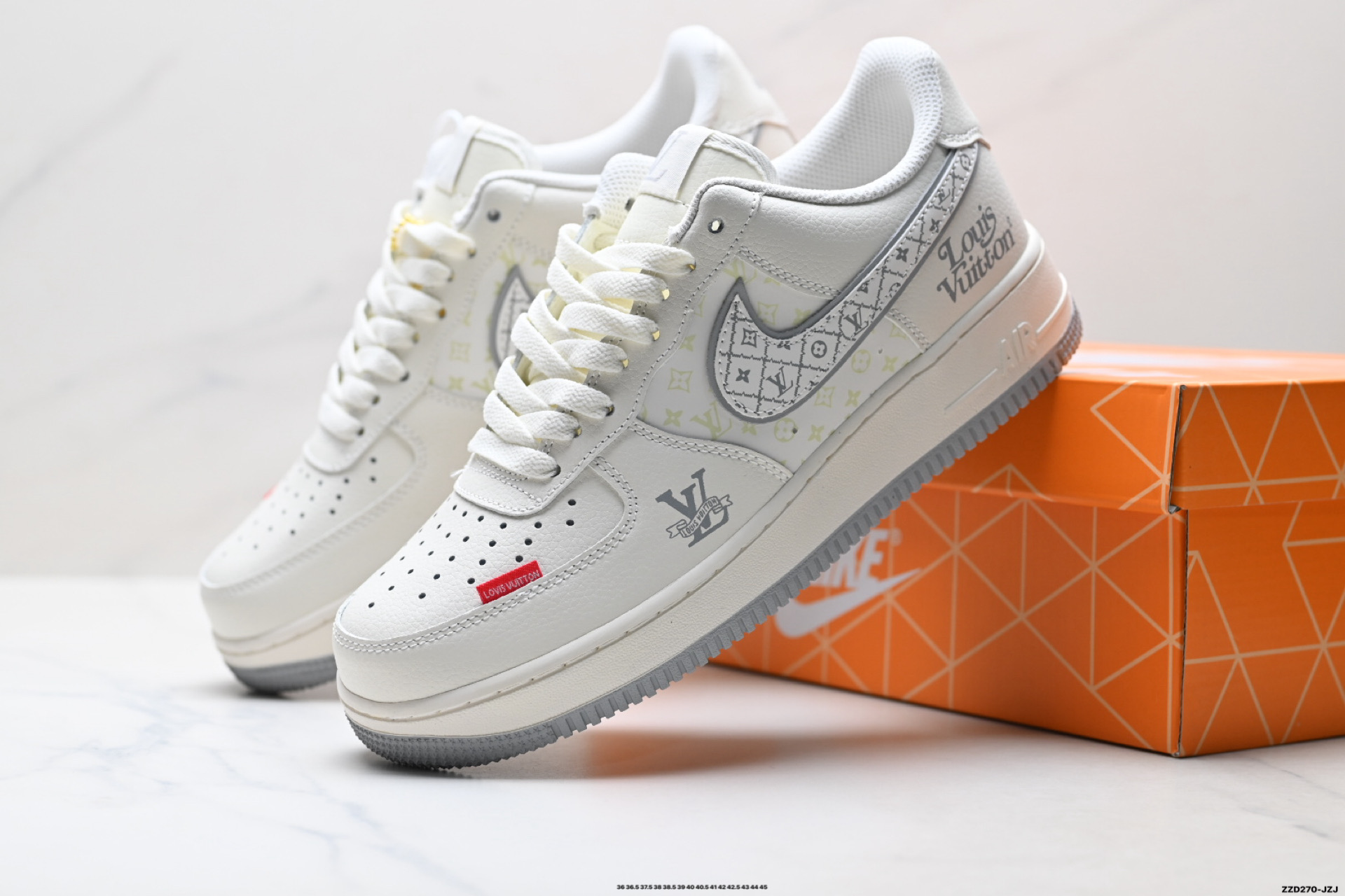 NIKE AIR FORCE 1‘07 LV8 LV2288-001