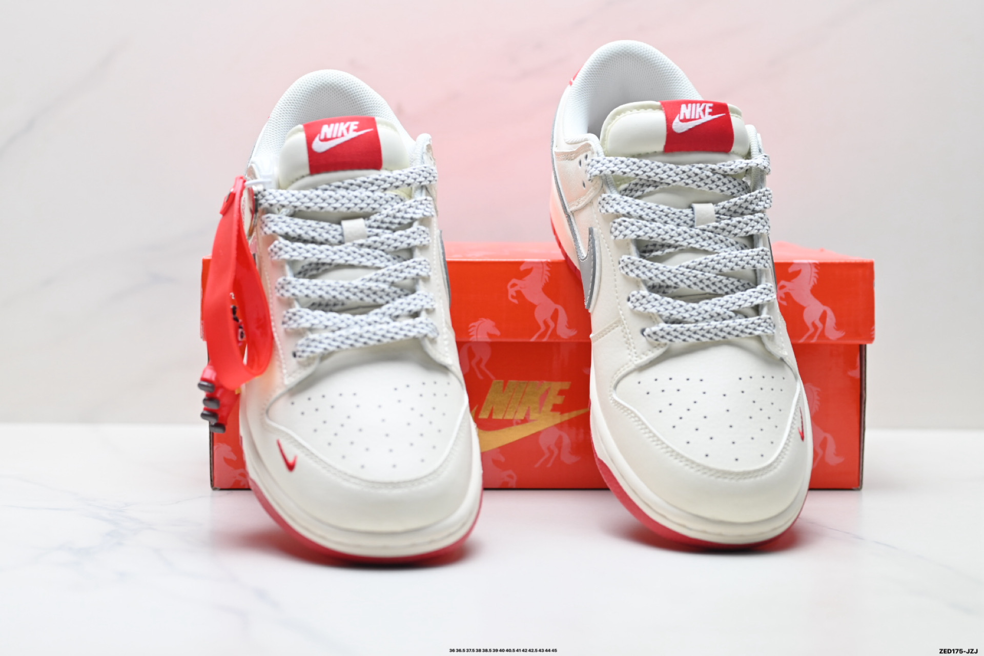 Nike Dunk Low Retro ‘DIY高端定制’耐克 低帮休闲运动板鞋 ZH2598-805