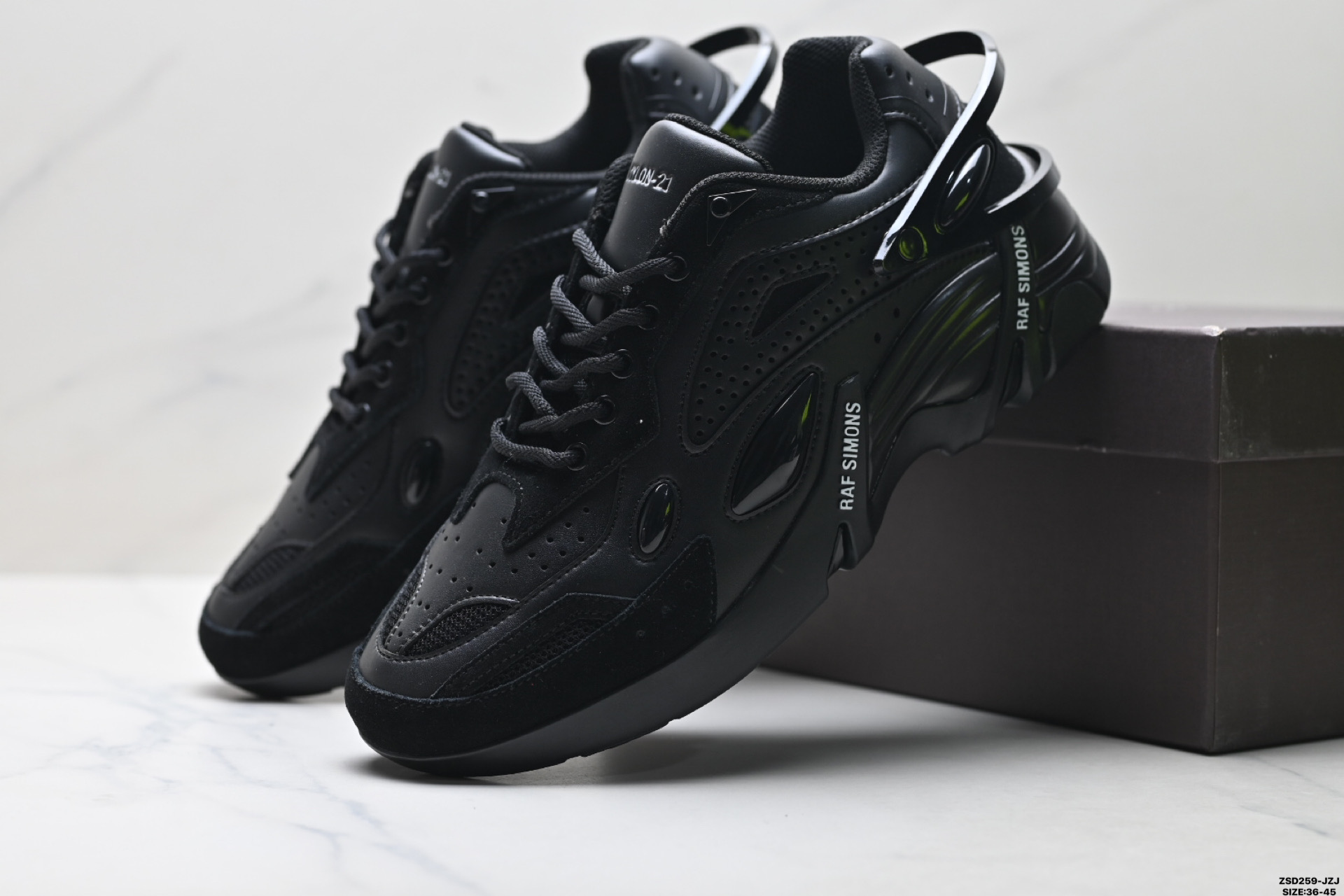 RAF SIMONS CYLON-21 潮流运动 织物皮革 圆头系带 低帮休闲鞋 HR740003S-0003-莆田鞋,莆田鞋货源,高仿鞋,高仿鞋货源,安福档口,莆田高仿鞋,莆田鞋批发,高仿鞋批发,莆田高仿运动鞋,高仿运动鞋,莆田运动鞋 RAF SIMONS CYLON-21 潮流运动 织物皮革 圆头系带 低帮休闲鞋 HR740003S-0003