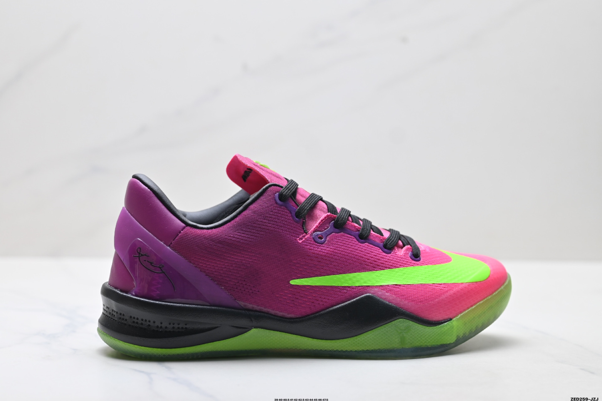 Nike Zoom Kobe VIII 8 耐克 科比8代系列 低帮复刻实战运动低帮文化篮球鞋 lO6253-500 Nike Zoom Kobe VIII 8 耐克 科比8代系列 低帮复刻实战运动低帮文化篮球鞋 lO6253-500