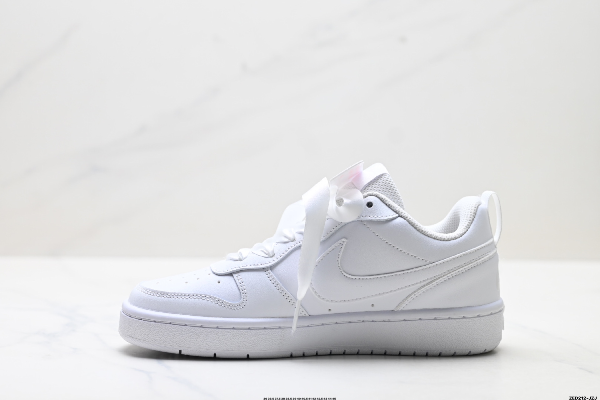 NIKE AIR FORCE 1‘07 LV8 HQ6998-200