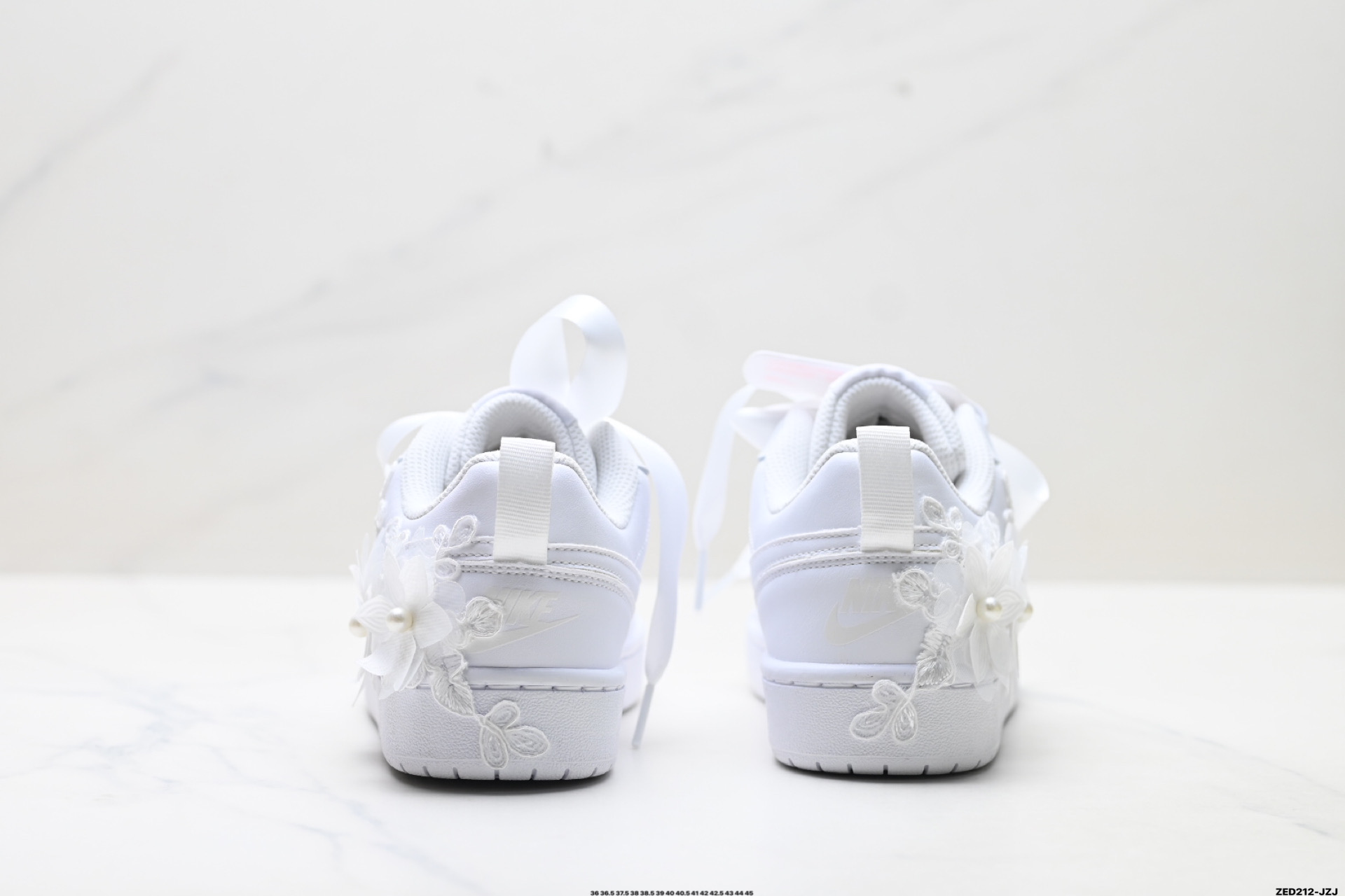 NIKE AIR FORCE 1‘07 LV8 HQ6998-200