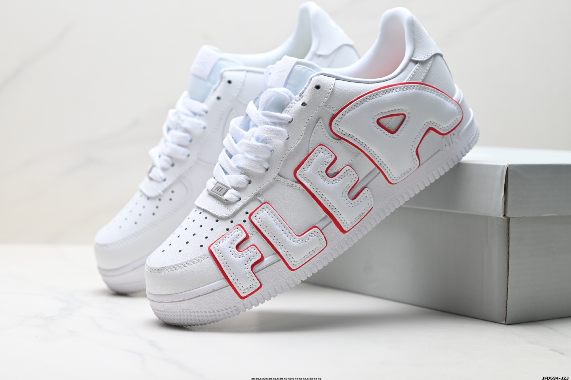 NIKE AIR FORCE 1‘07 IQ2513-700