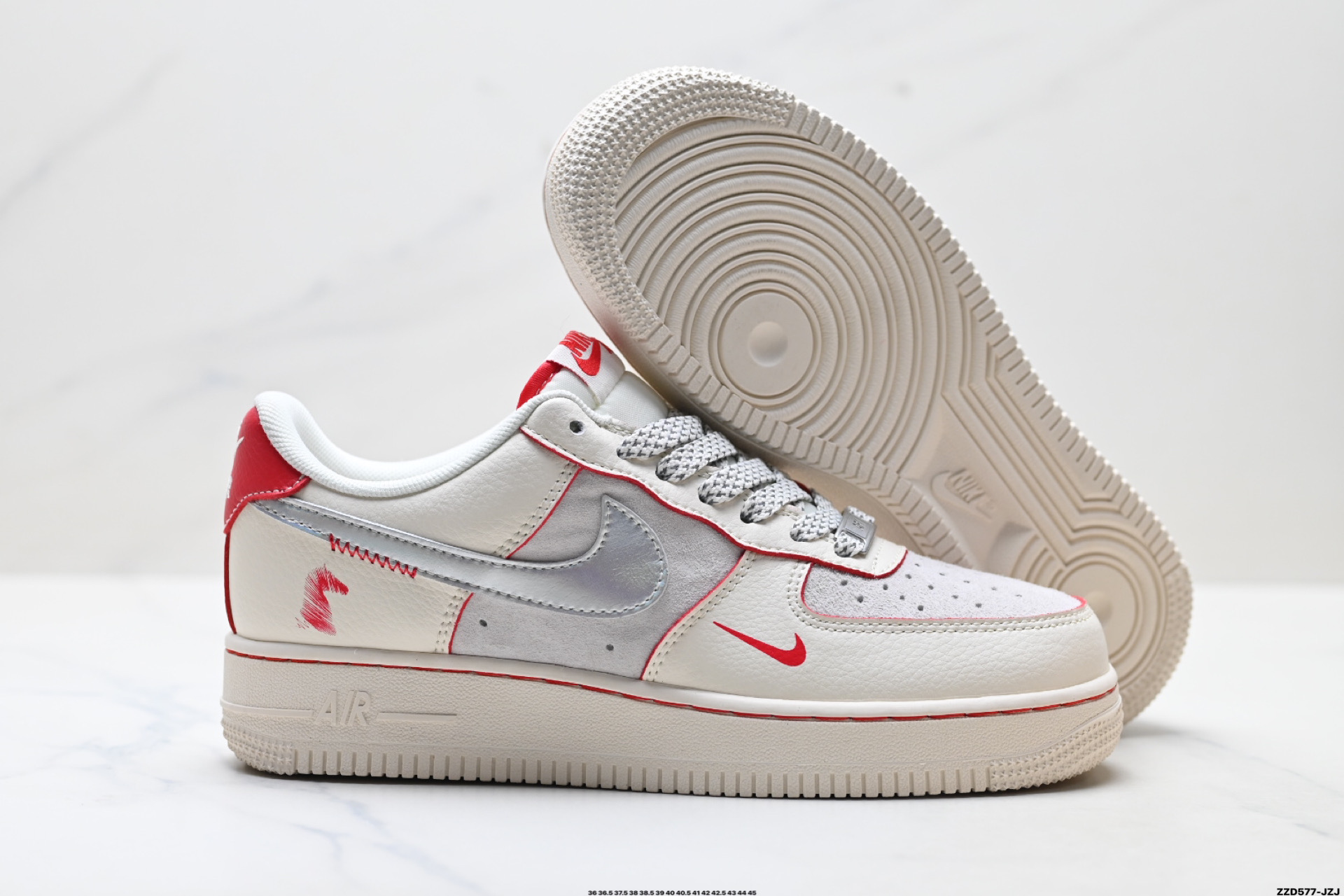 NIKE AIR FORCE 1‘07 LV8 XT6998-107