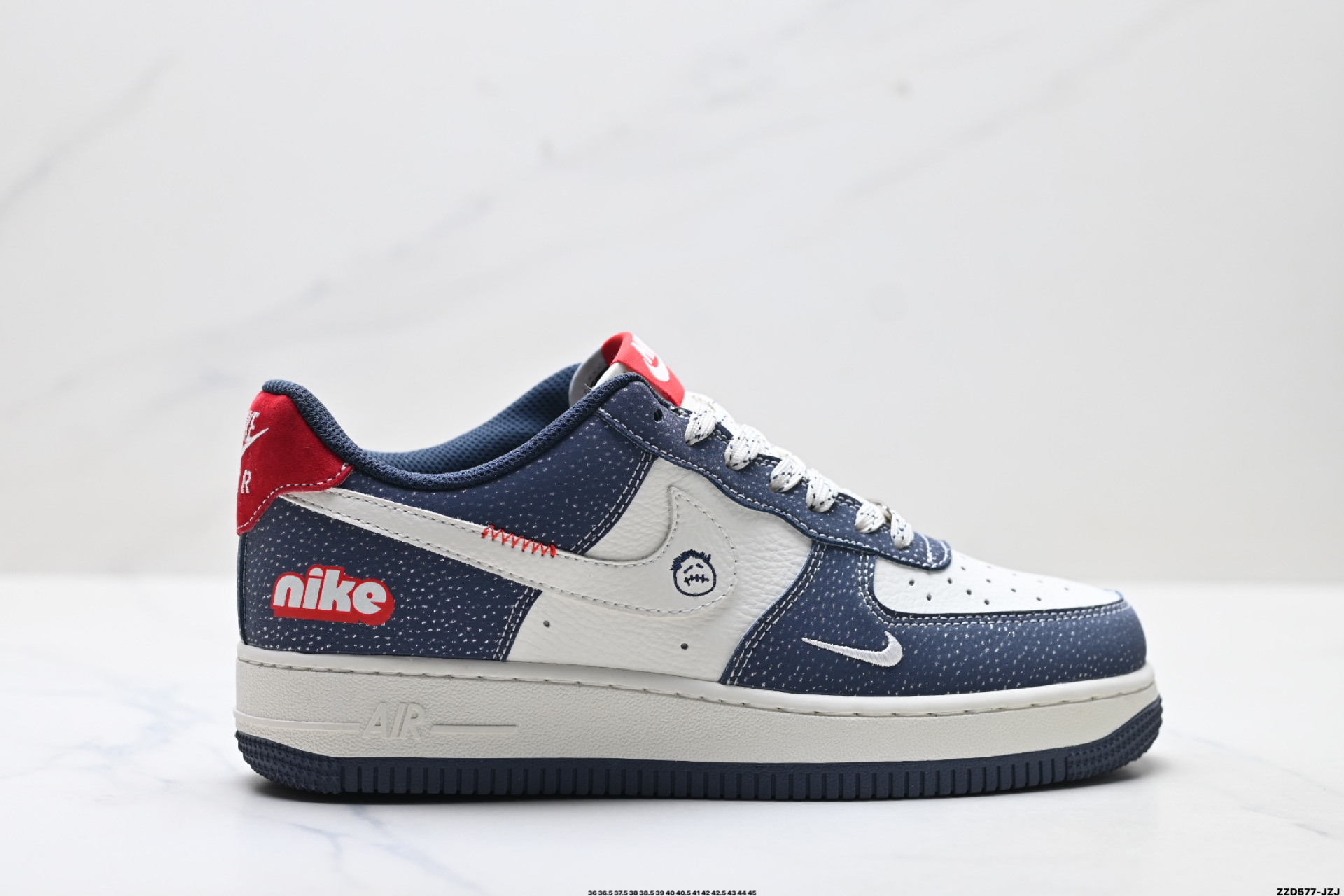 NIKE AIR FORCE 1‘07 LV8 XA2001-902