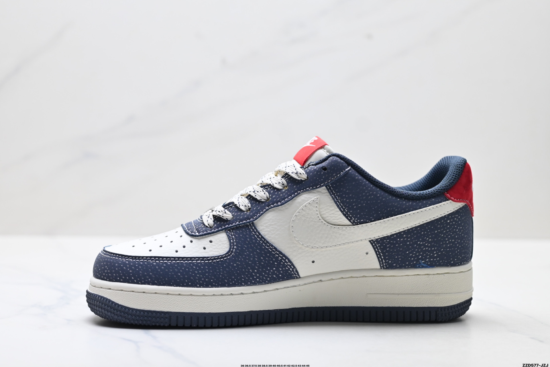 NIKE AIR FORCE 1‘07 LV8 XA2001-902