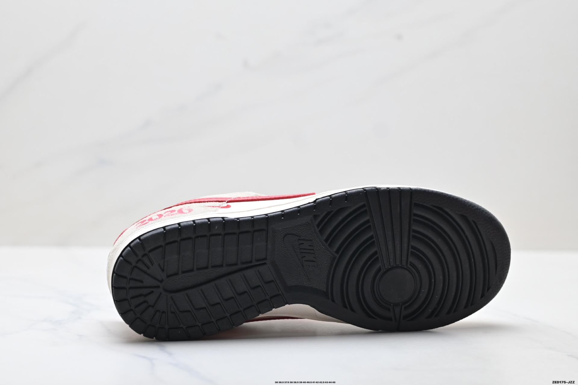 Nike Dunk Low Retro ‘DIY高端定制’耐克 低帮休闲运动板鞋 ZH2598-806