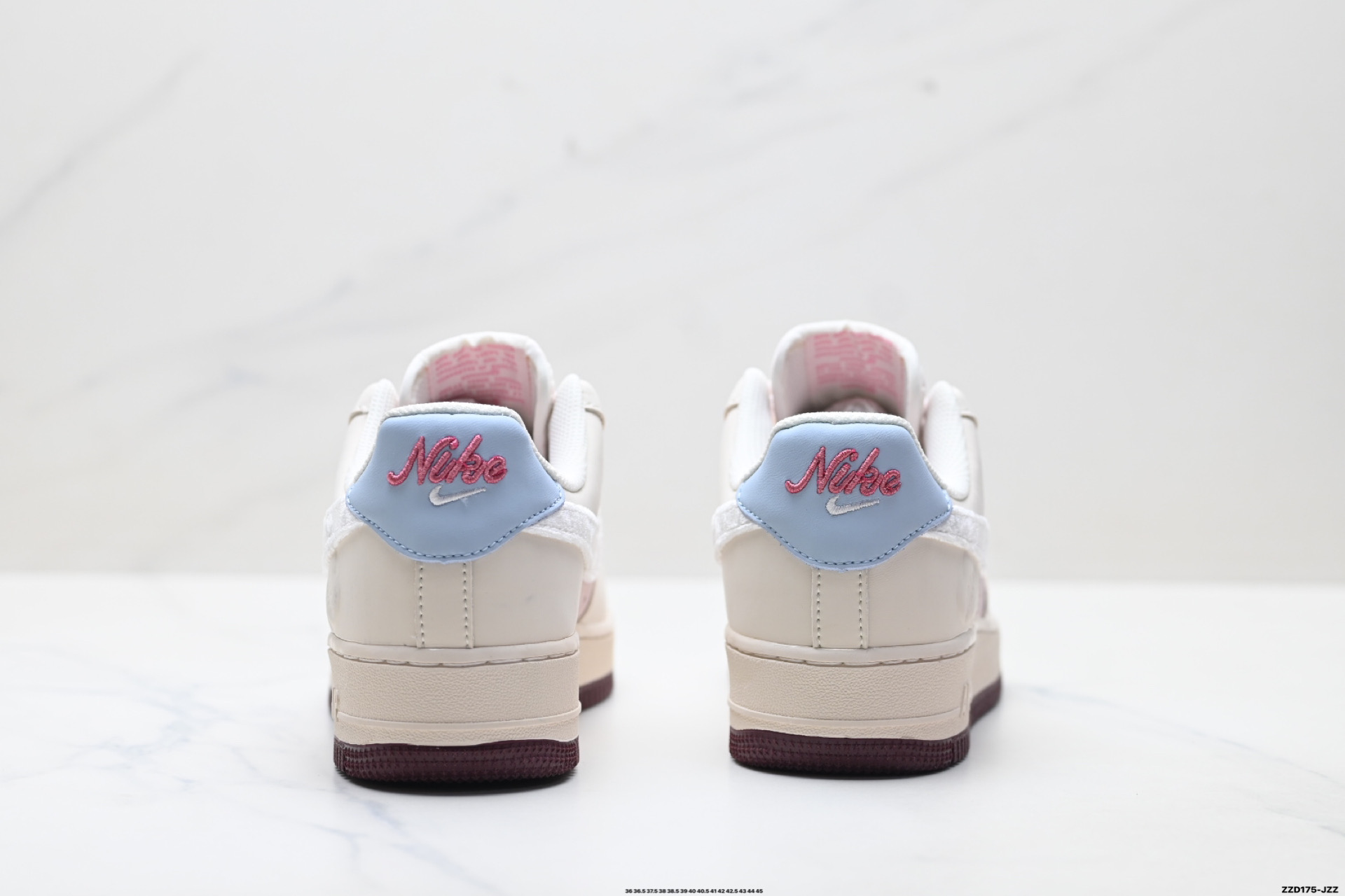 NIKE AIR FORCE 1‘07 DF0188-140