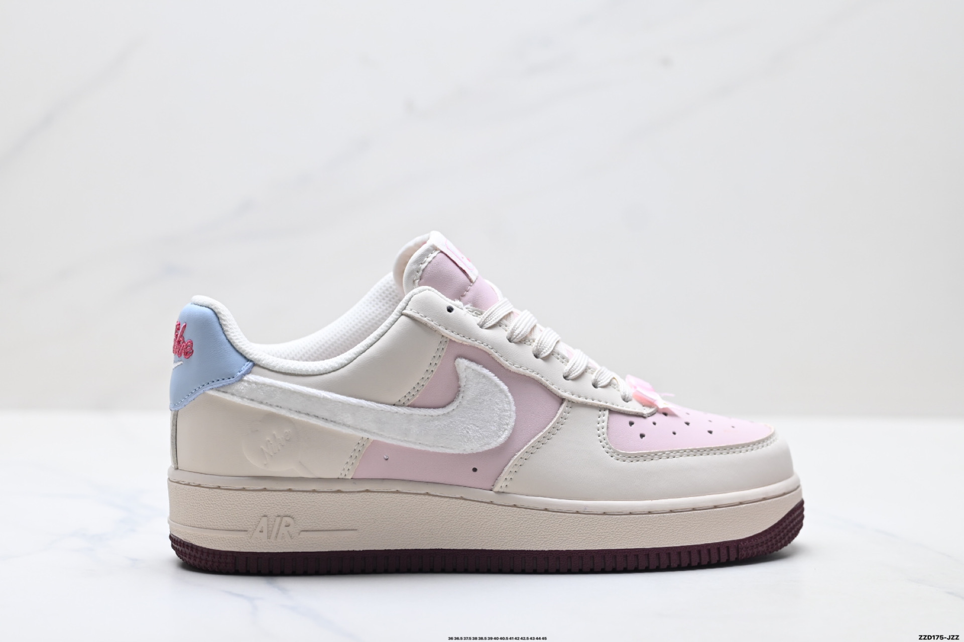 NIKE AIR FORCE 1‘07 DF0188-140