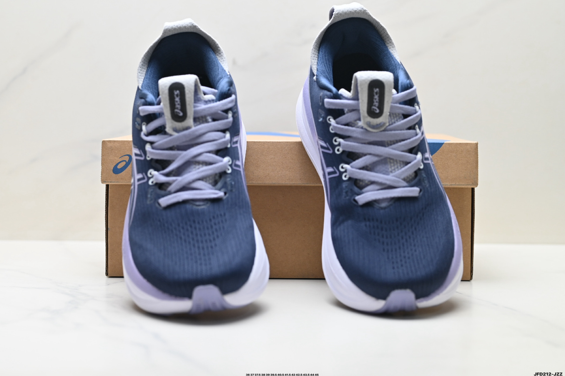Asics Gel-Nimbus 28 舒适防滑耐磨低帮休闲跑步鞋 1011C127-402