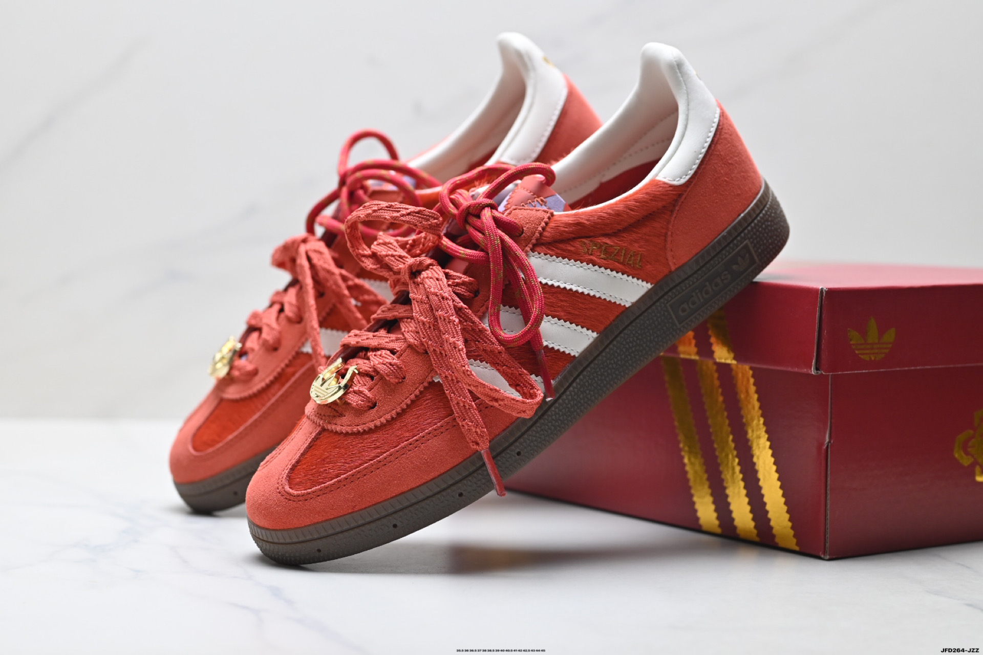 Adidas Handball Spezial 马年限定 CNY新年款 阿迪达斯经典款 复古休闲板鞋 KJ6299