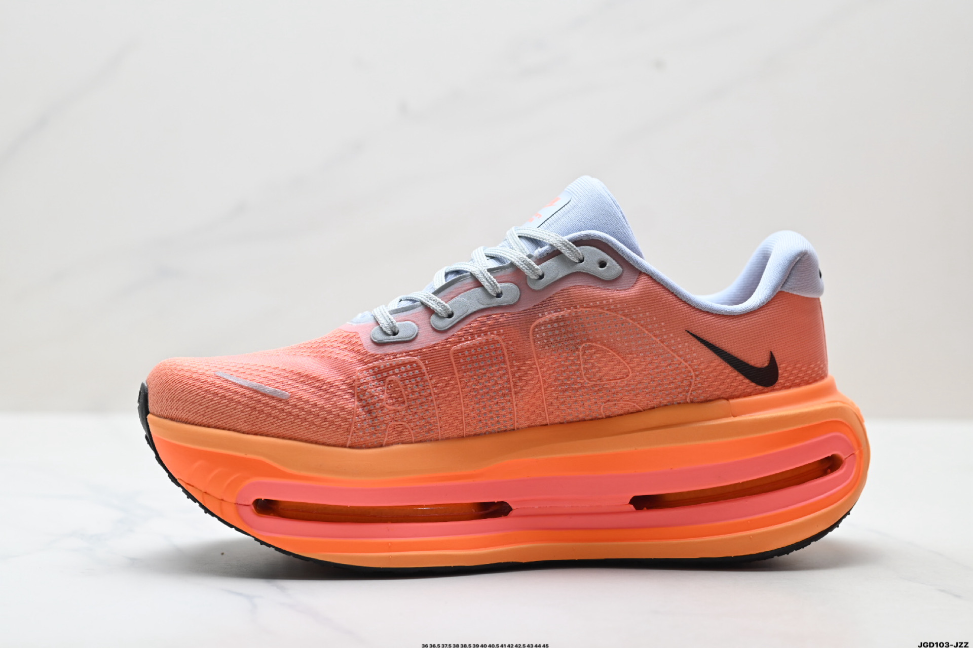 Nike VOMERO PREMIUM 耐克 舒适减震防滑 低帮跑步鞋 HQ2050-769