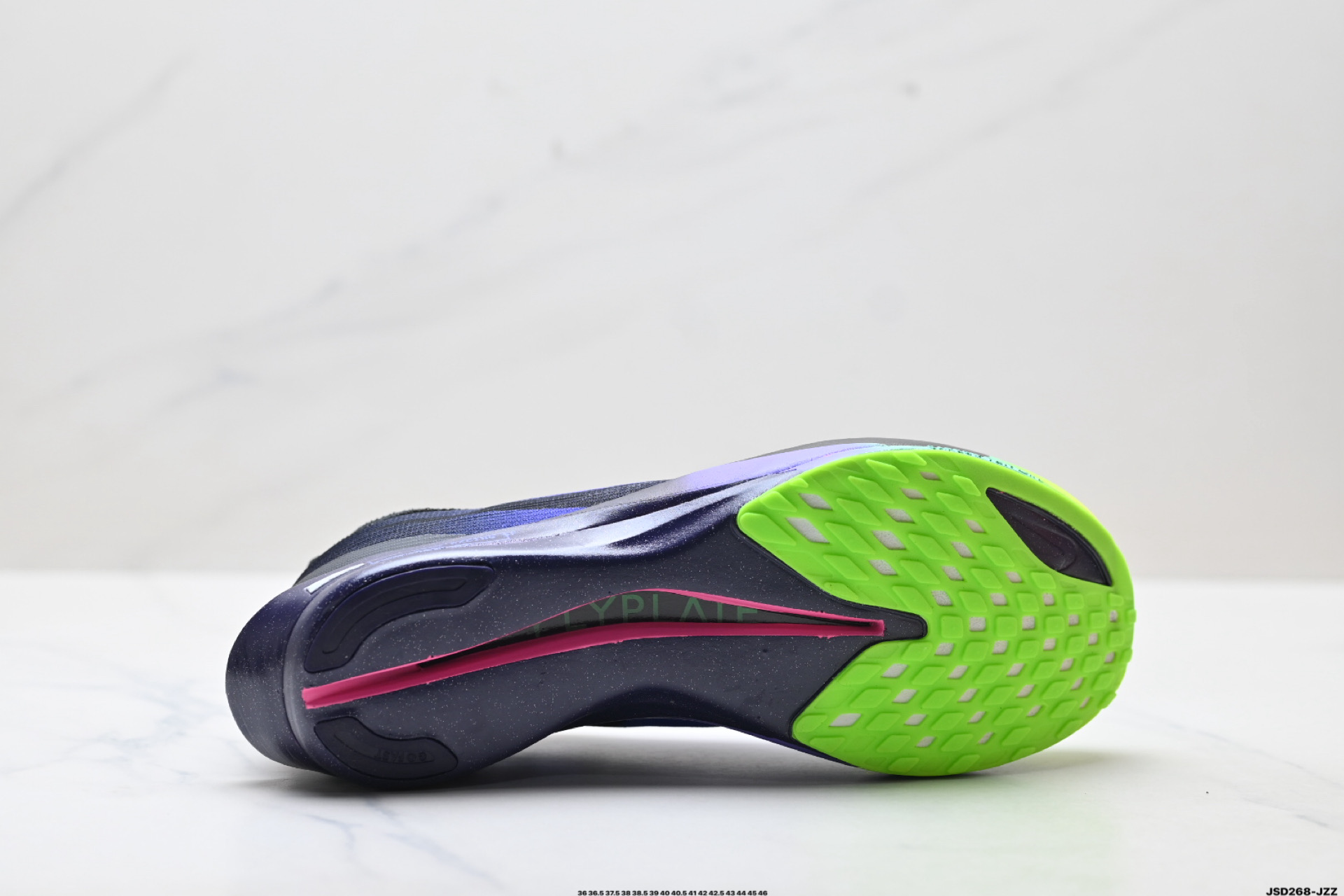 Nike Zoomx Streakfly 2 低帮跑步鞋 超薄针织鞋面 柔软缓震 耐克马拉松跑鞋 IO9567-400