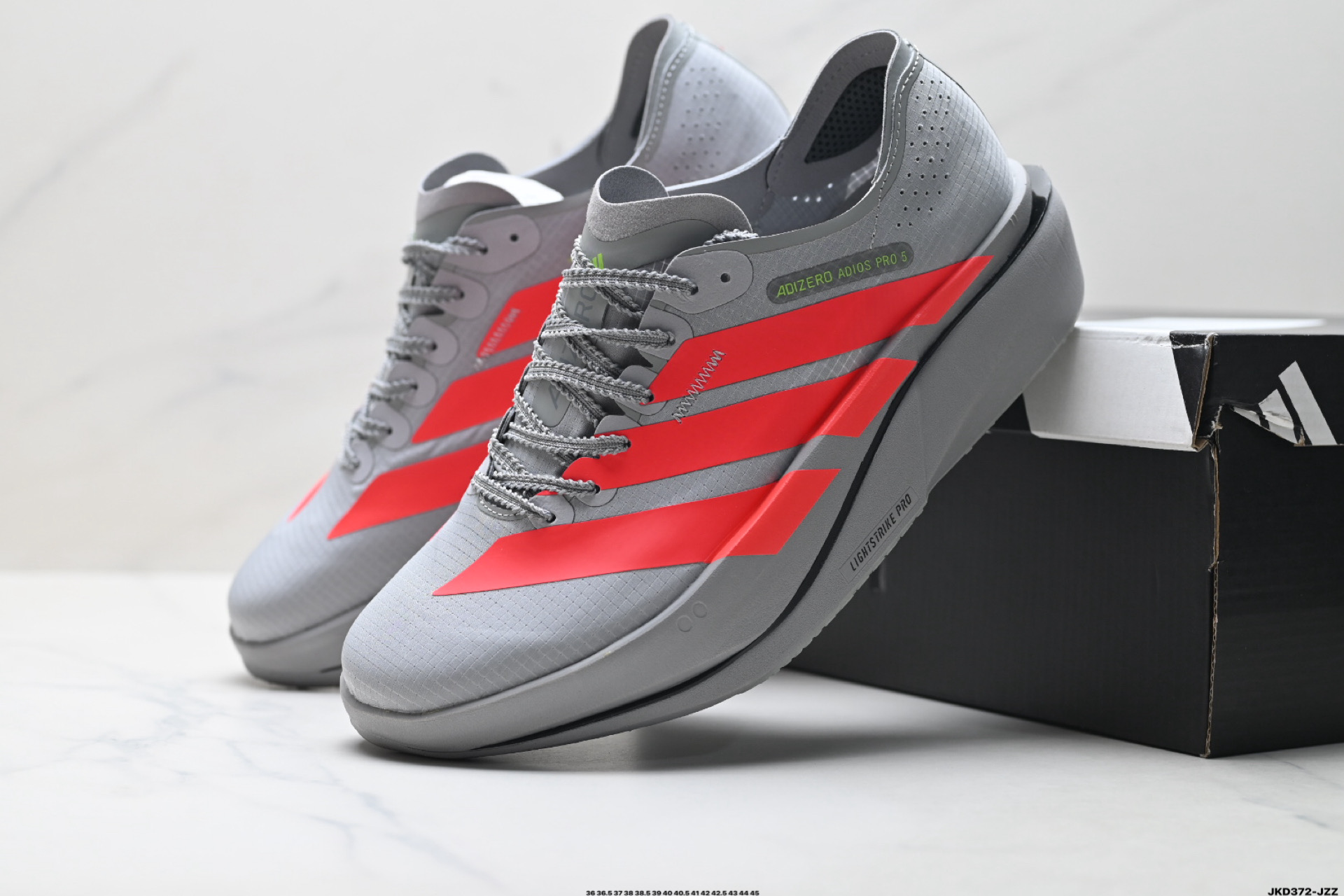 💰180
公司级✅Adidas Adizero Adios 5 阿迪达斯 马拉松飞线贾卡轻质透气休闲运动跑步鞋
采用双层透气网纱 Flywire动态飞线绑缚鞋面材质 内置Zoom小气垫装置 
货号:K18297
尺码:36 36.5 37 38 38.5 39 40 40.5 41 42 42.5 43 44 45
ID:JKD372-JZZ