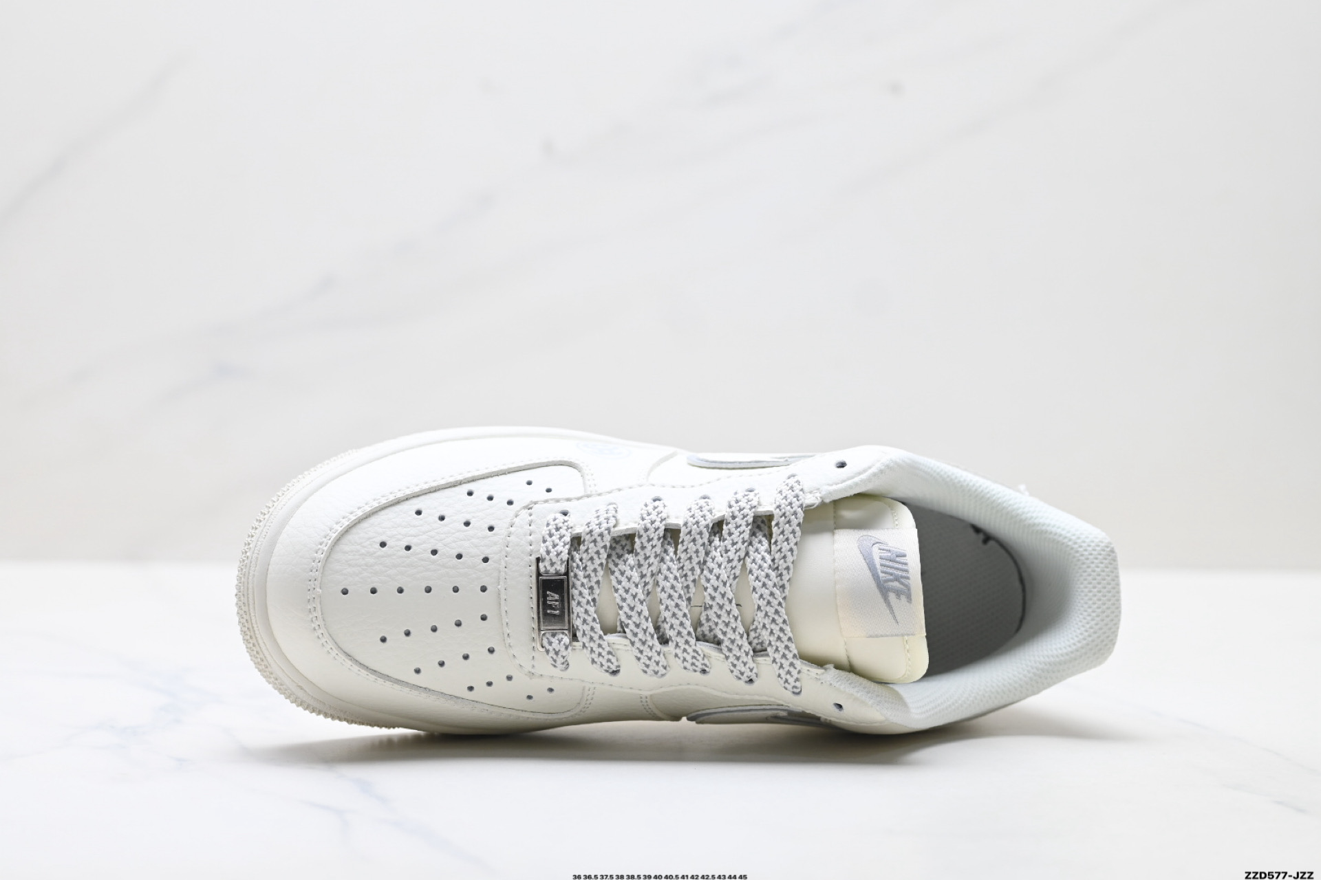 NIKE AIR FORCE 1‘07 LV8 CS5288-057