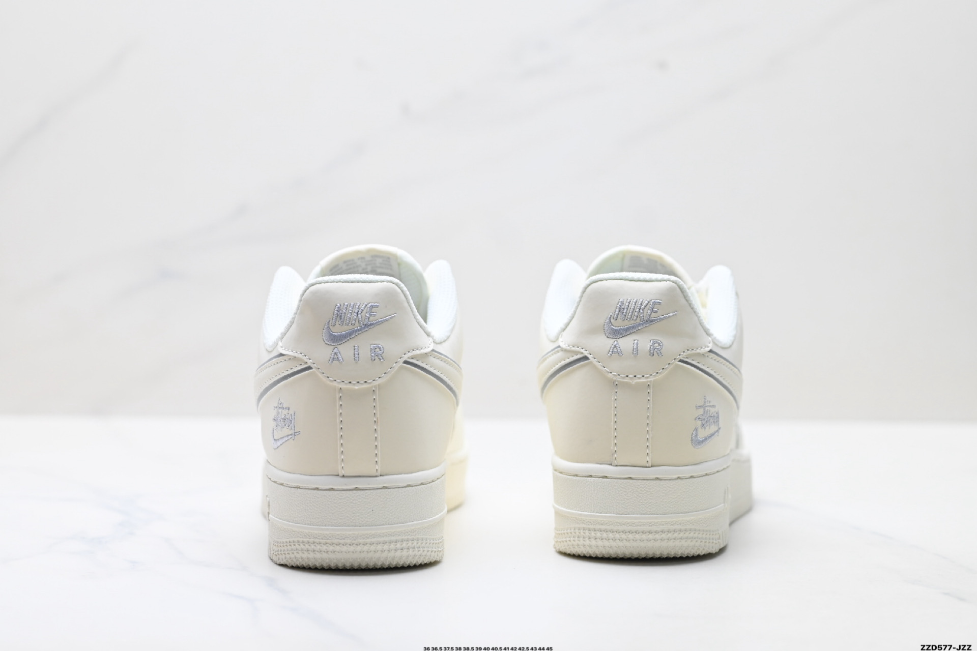 NIKE AIR FORCE 1‘07 LV8 CS5288-057