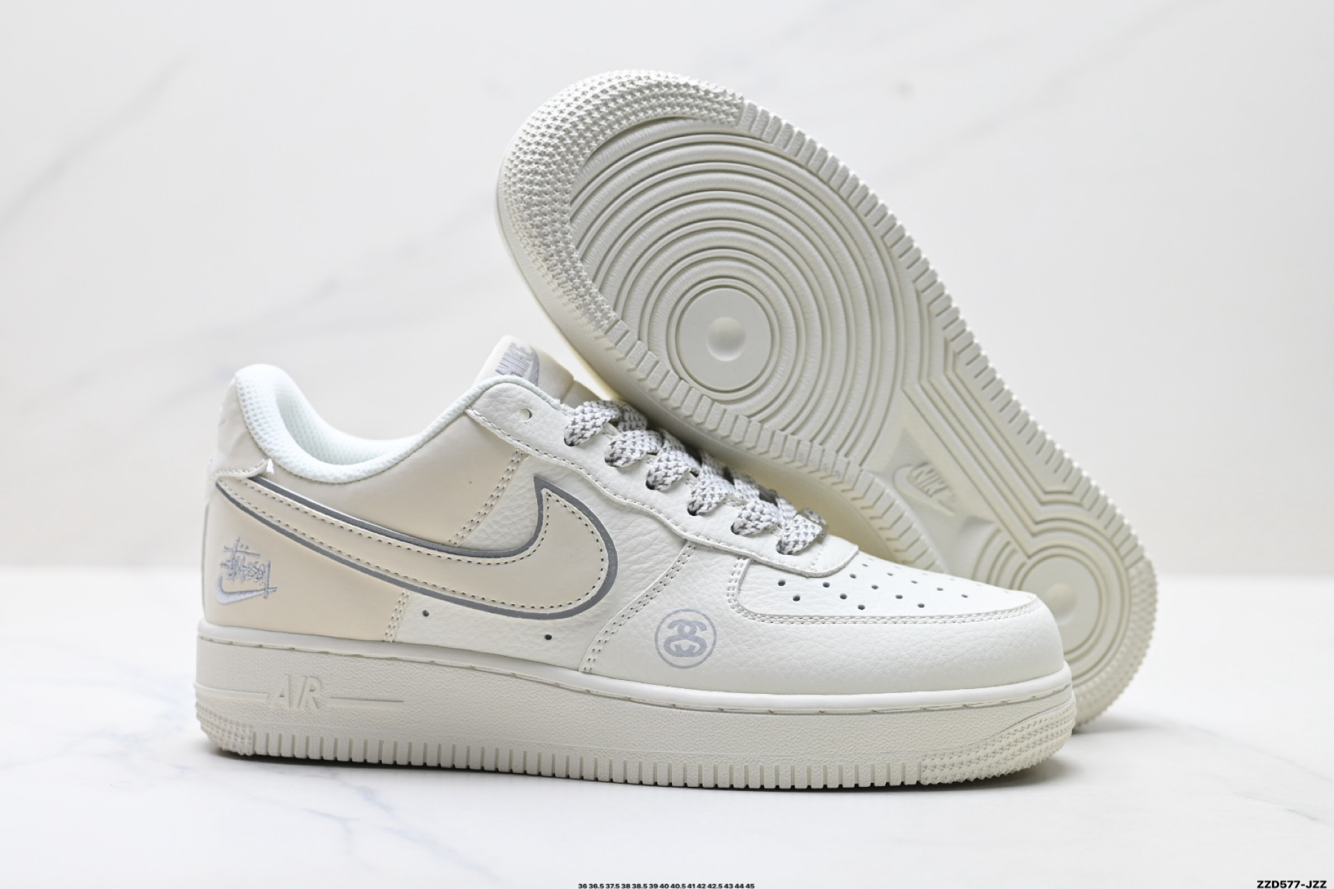 NIKE AIR FORCE 1‘07 LV8 CS5288-057