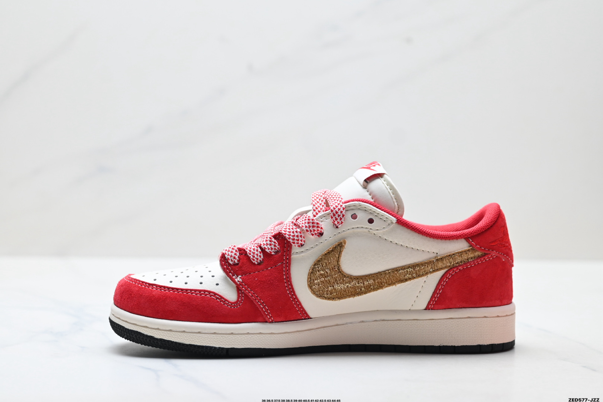 Nike Air Jordan 1 x Travis Scott AJ1倒勾 乔一倒钩 ‘DIY’定制 耐克 低帮文化篮球鞋 SD6868-122