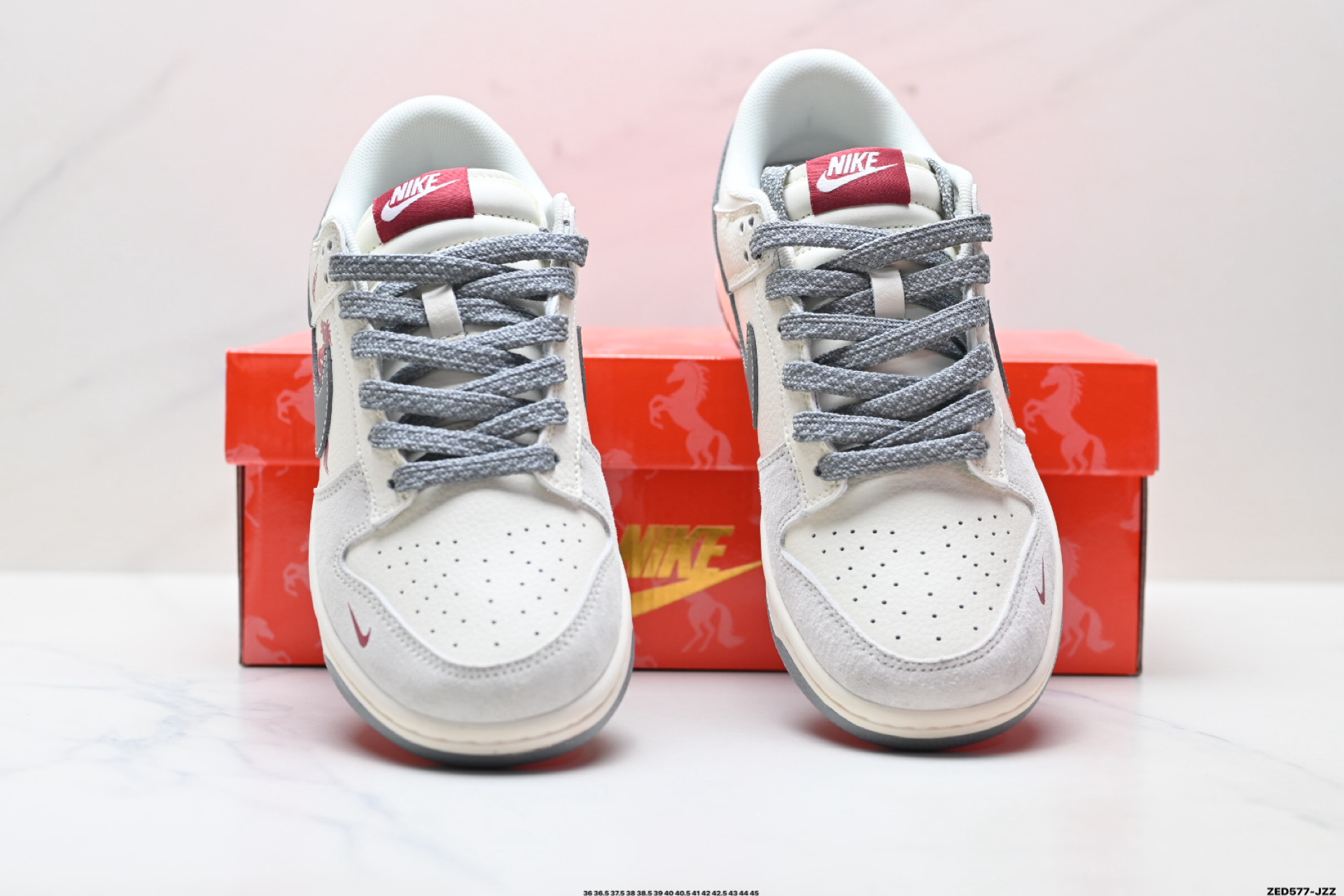 Nike Dunk Low Retro ‘DIY高端定制’耐克 低帮休闲运动板鞋 LX1988-813-莆田鞋,莆田鞋货源,高仿鞋,高仿鞋货源,安福档口,莆田高仿鞋,莆田鞋批发,高仿鞋批发,莆田高仿运动鞋,高仿运动鞋,莆田运动鞋 Nike Dunk Low Retro ‘DIY高端定制’耐克 低帮休闲运动板鞋 LX1988-813