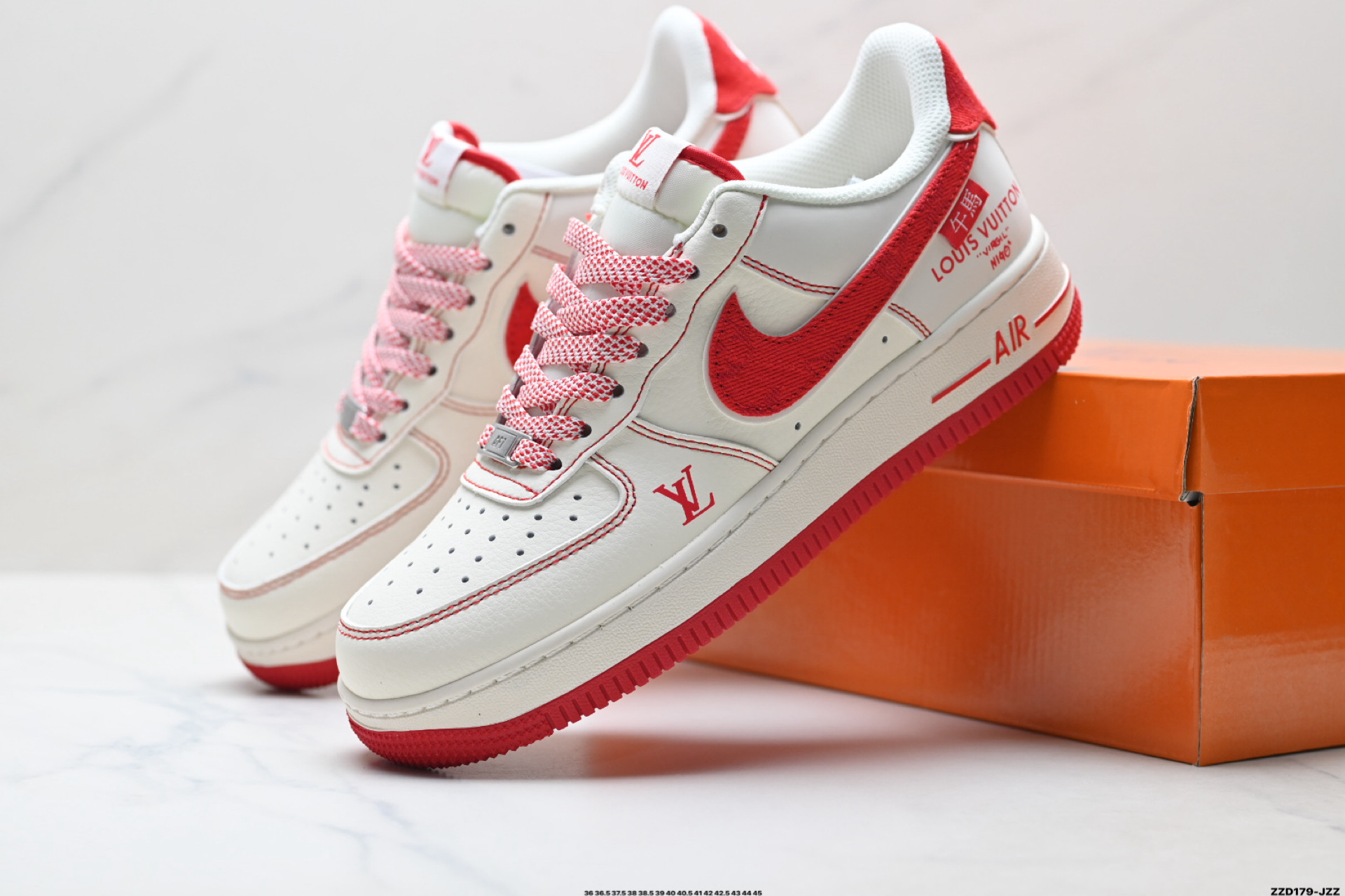 NIKE AIR FORCE 1‘07 LV8 SM6668-129