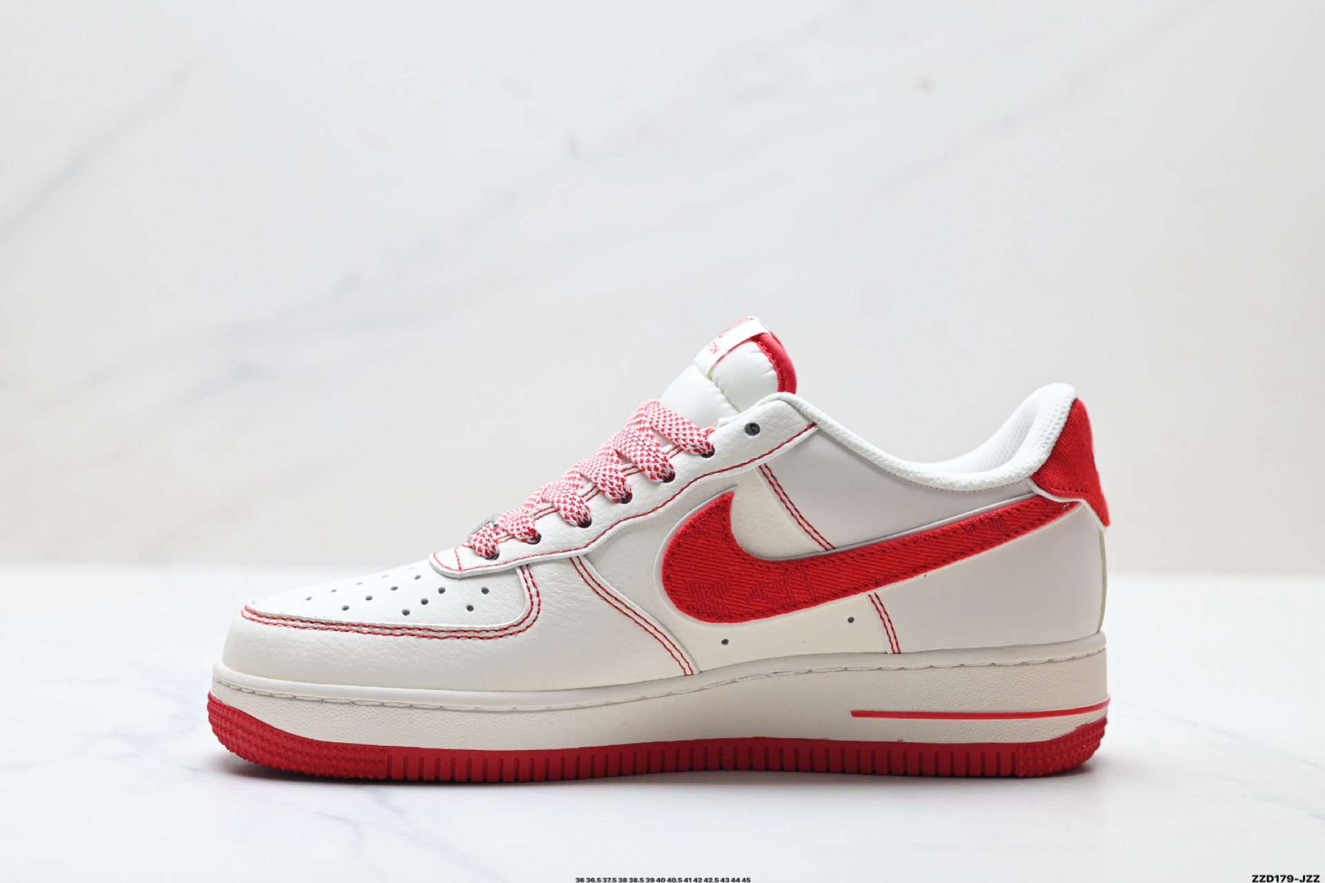 NIKE AIR FORCE 1‘07 LV8 SM6668-129
