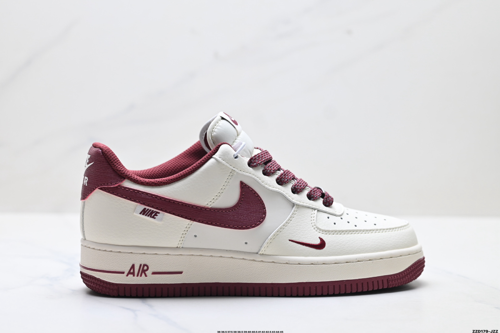 NIKE AIR FORCE 1‘07 LV8 SM6668-126