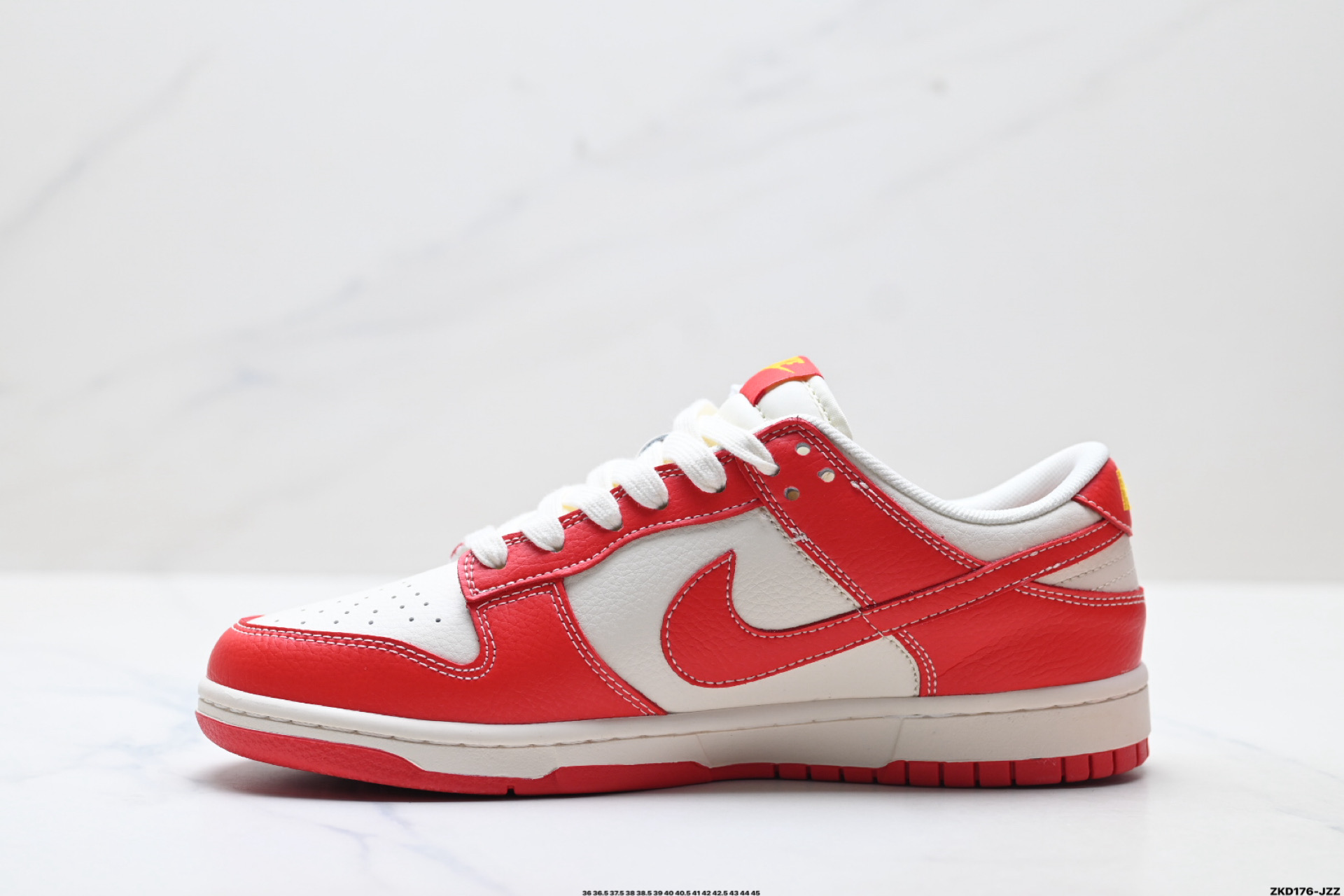 Nike Dunk Low Retro ‘DIY高端定制’耐克 低帮休闲运动板鞋 QW5288-105-莆田鞋,莆田鞋货源,高仿鞋,高仿鞋货源,安福档口,莆田高仿鞋,莆田鞋批发,高仿鞋批发,莆田高仿运动鞋,高仿运动鞋,莆田运动鞋 Nike Dunk Low Retro ‘DIY高端定制’耐克 低帮休闲运动板鞋 QW5288-105
