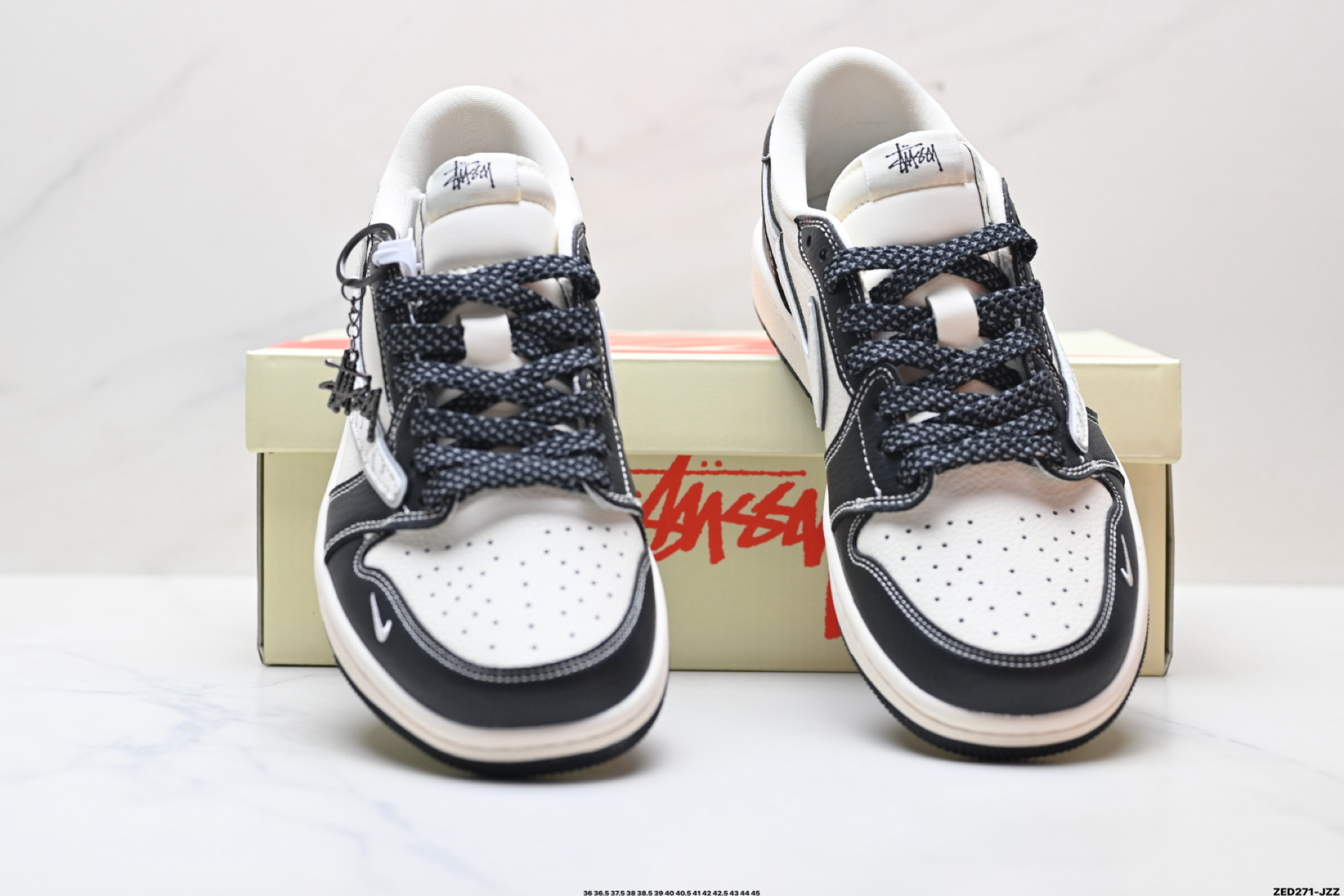 Nike Air Jordan 1 x Travis Scott AJ1倒勾 乔一倒钩 ‘DIY’定制 耐克 低帮文化篮球鞋 HH7518-087