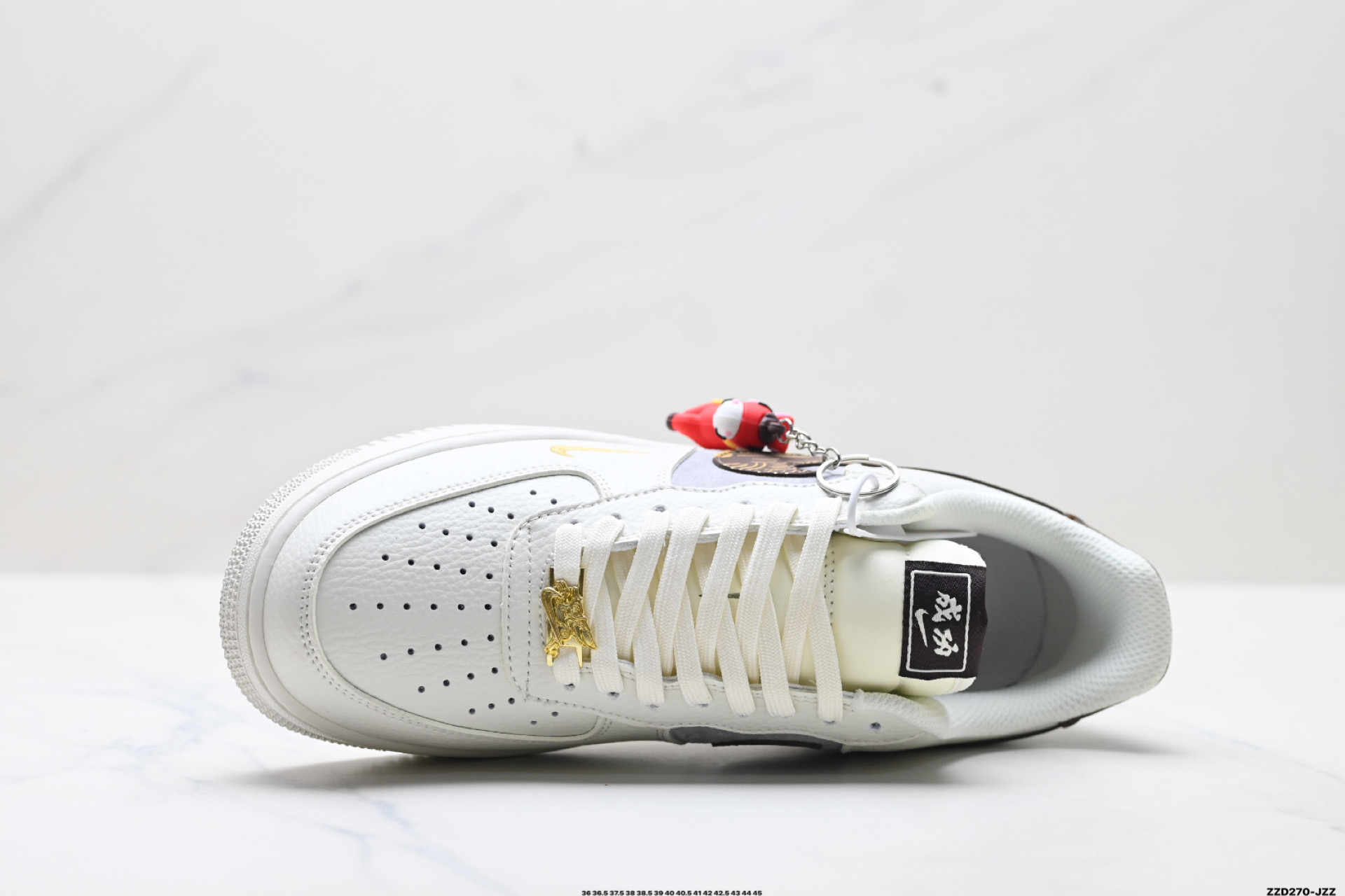 NIKE AIR FORCE 1‘07 LV8 FQ7637-001